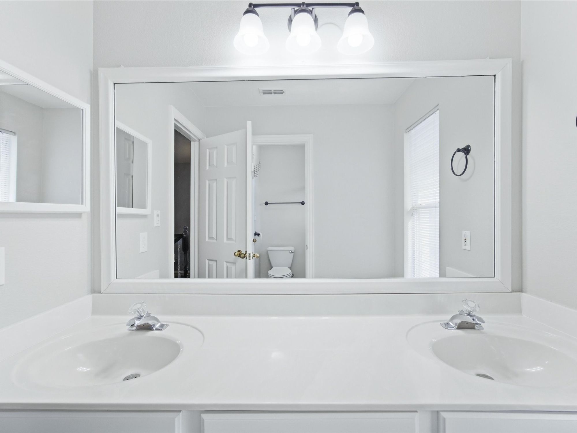 1209 Silverwood Drive