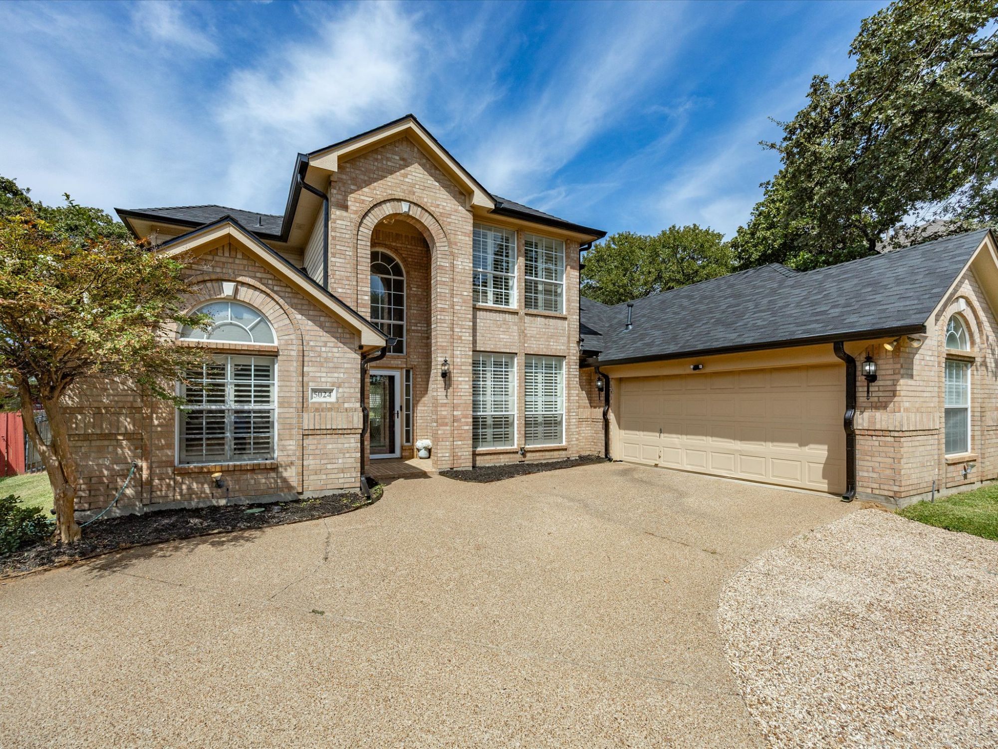5024 Pointclear Court