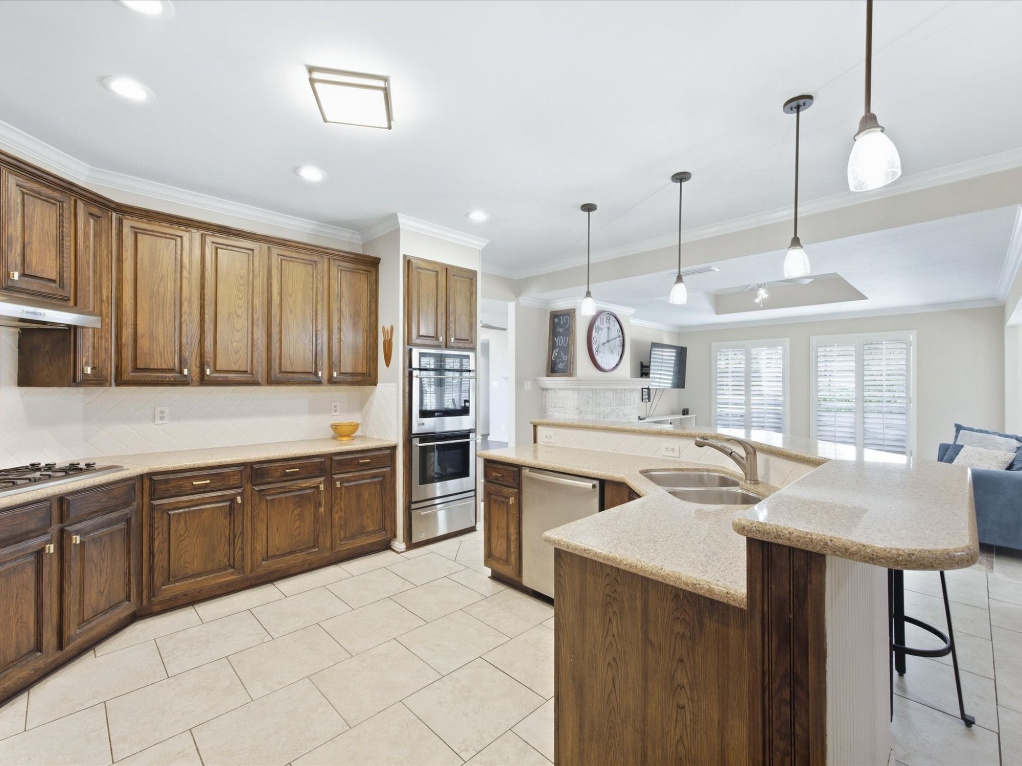 5024 Pointclear Court