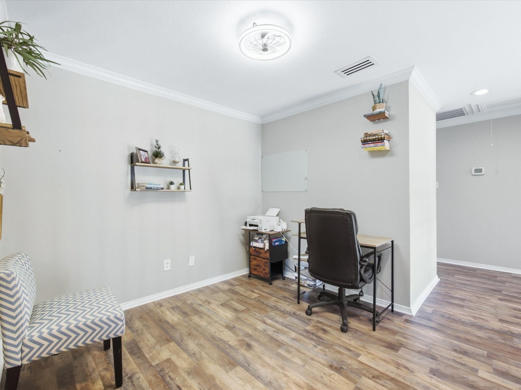 5024 Pointclear Court