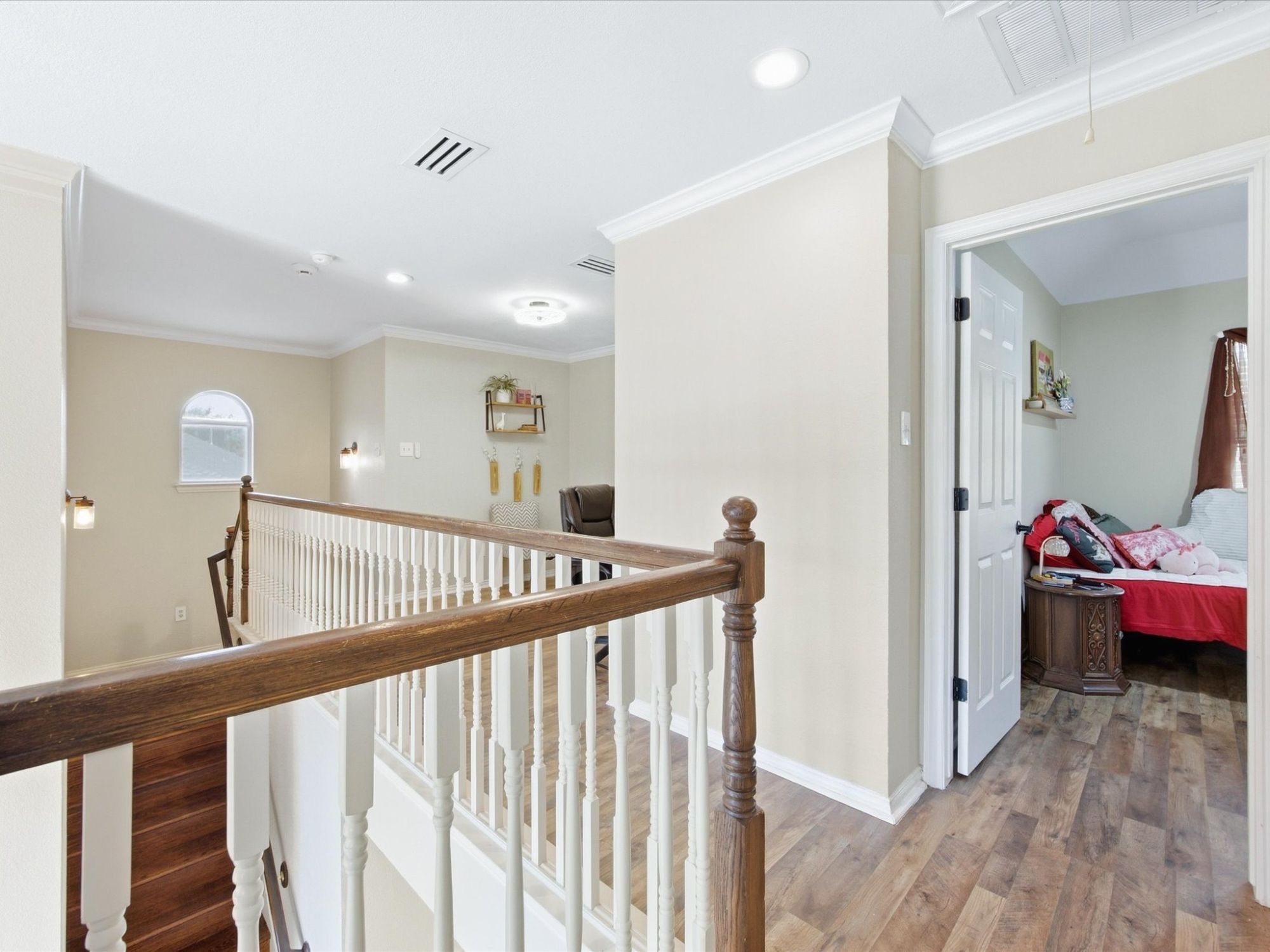 5024 Pointclear Court