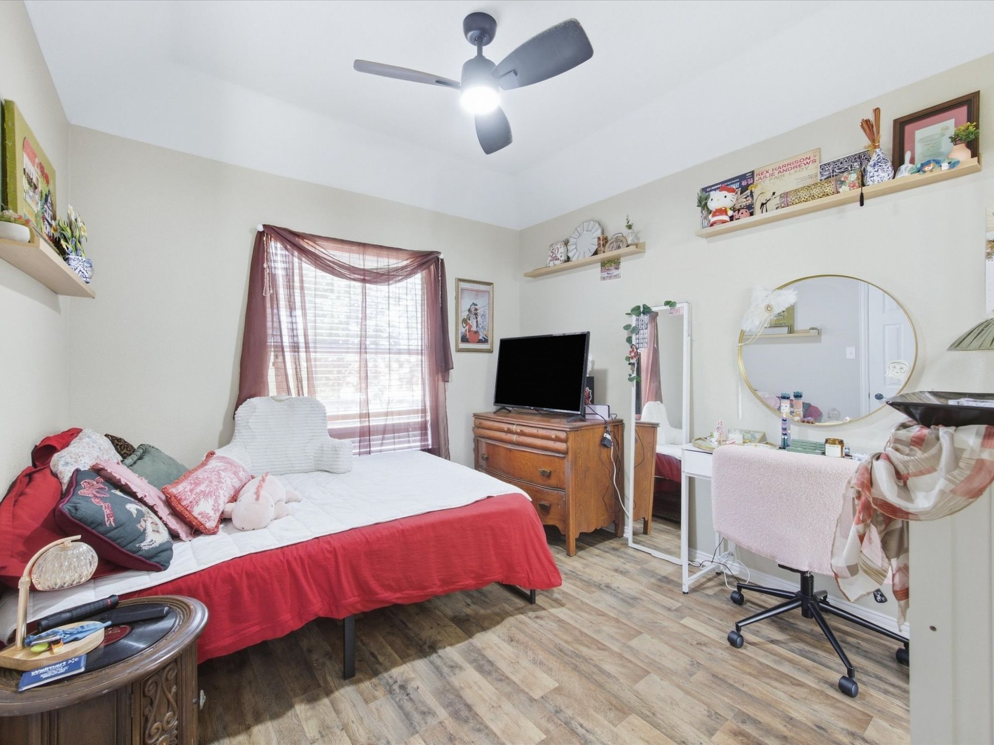 5024 Pointclear Court