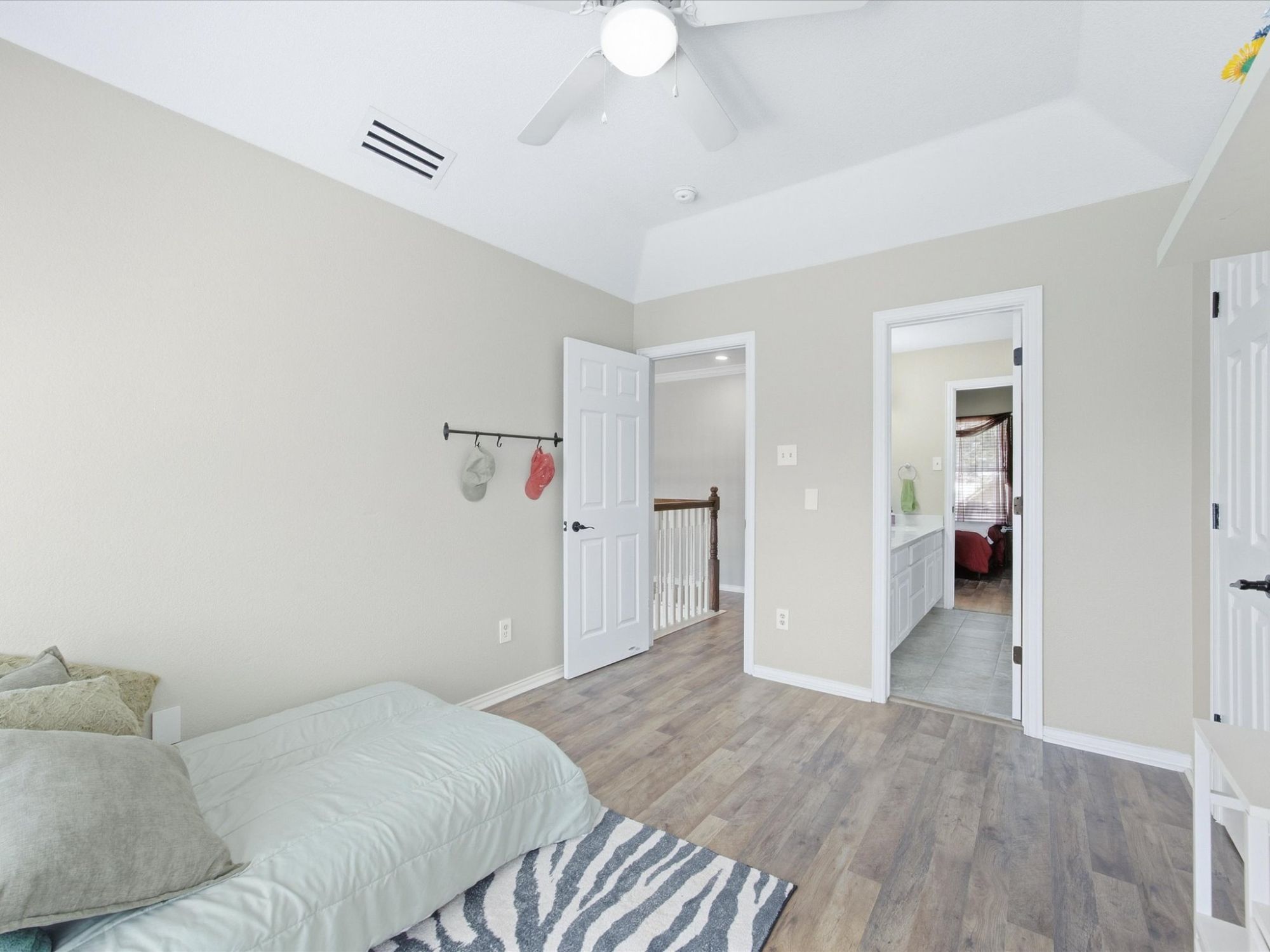 5024 Pointclear Court