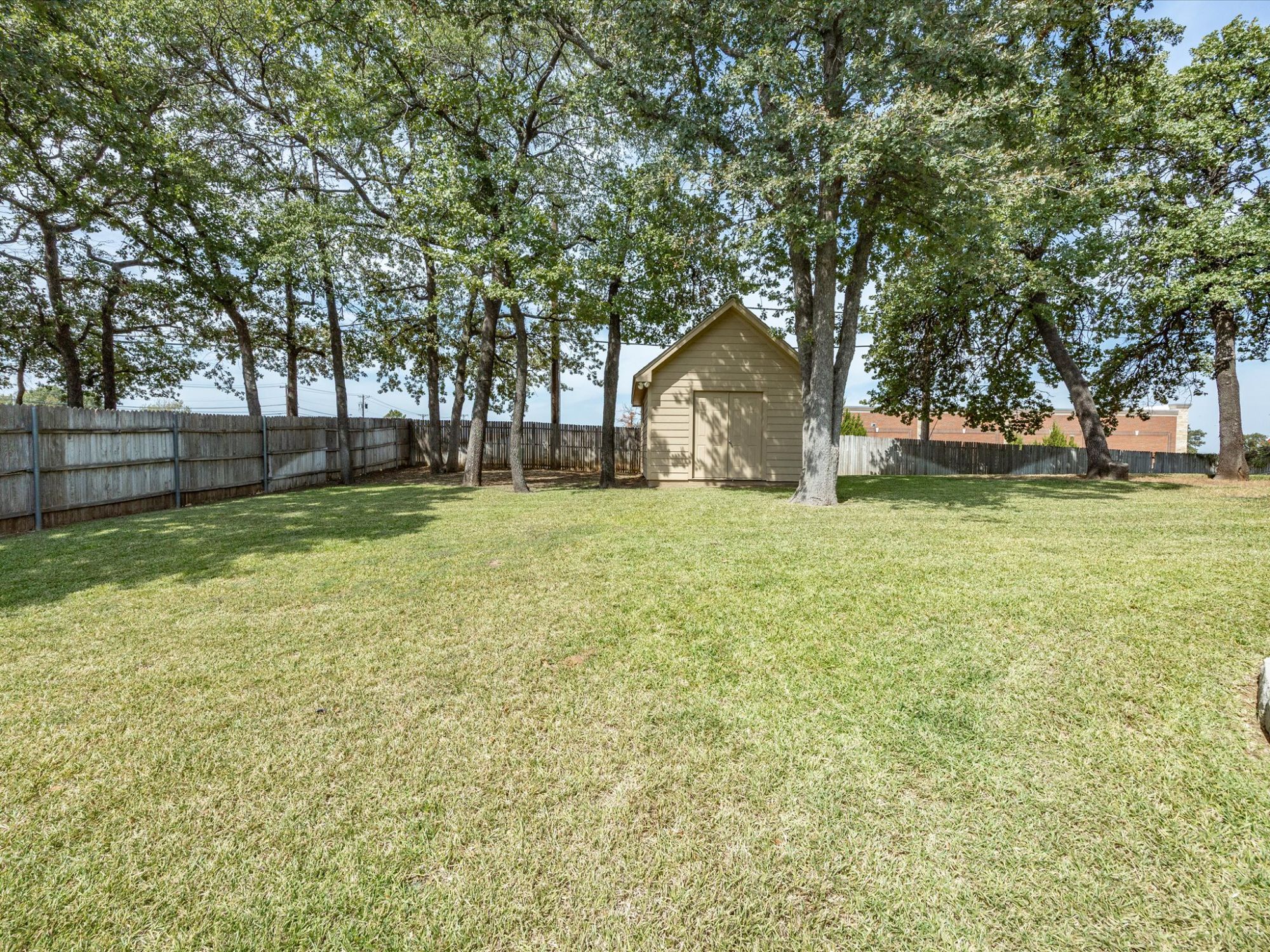 5024 Pointclear Court