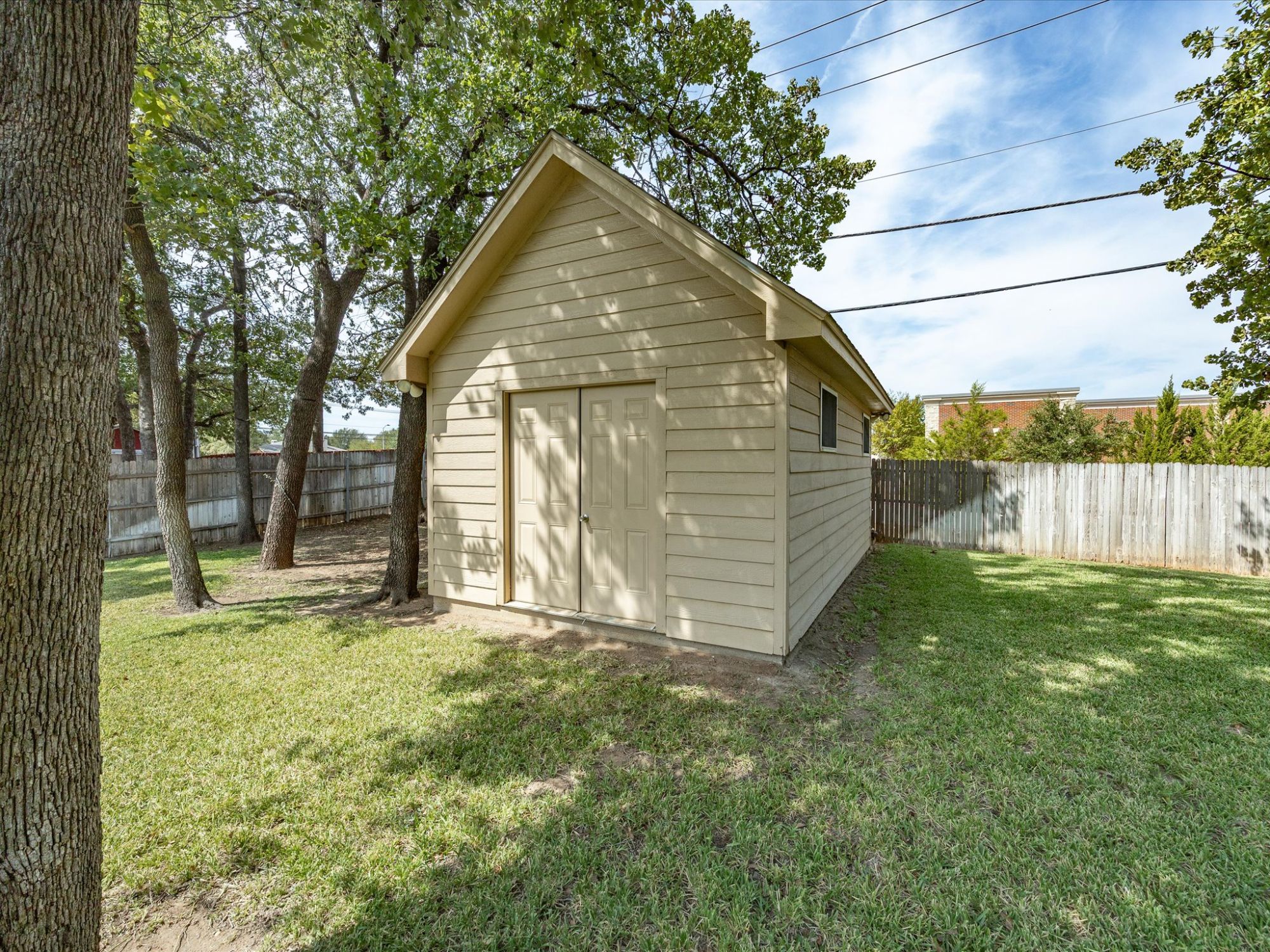 5024 Pointclear Court