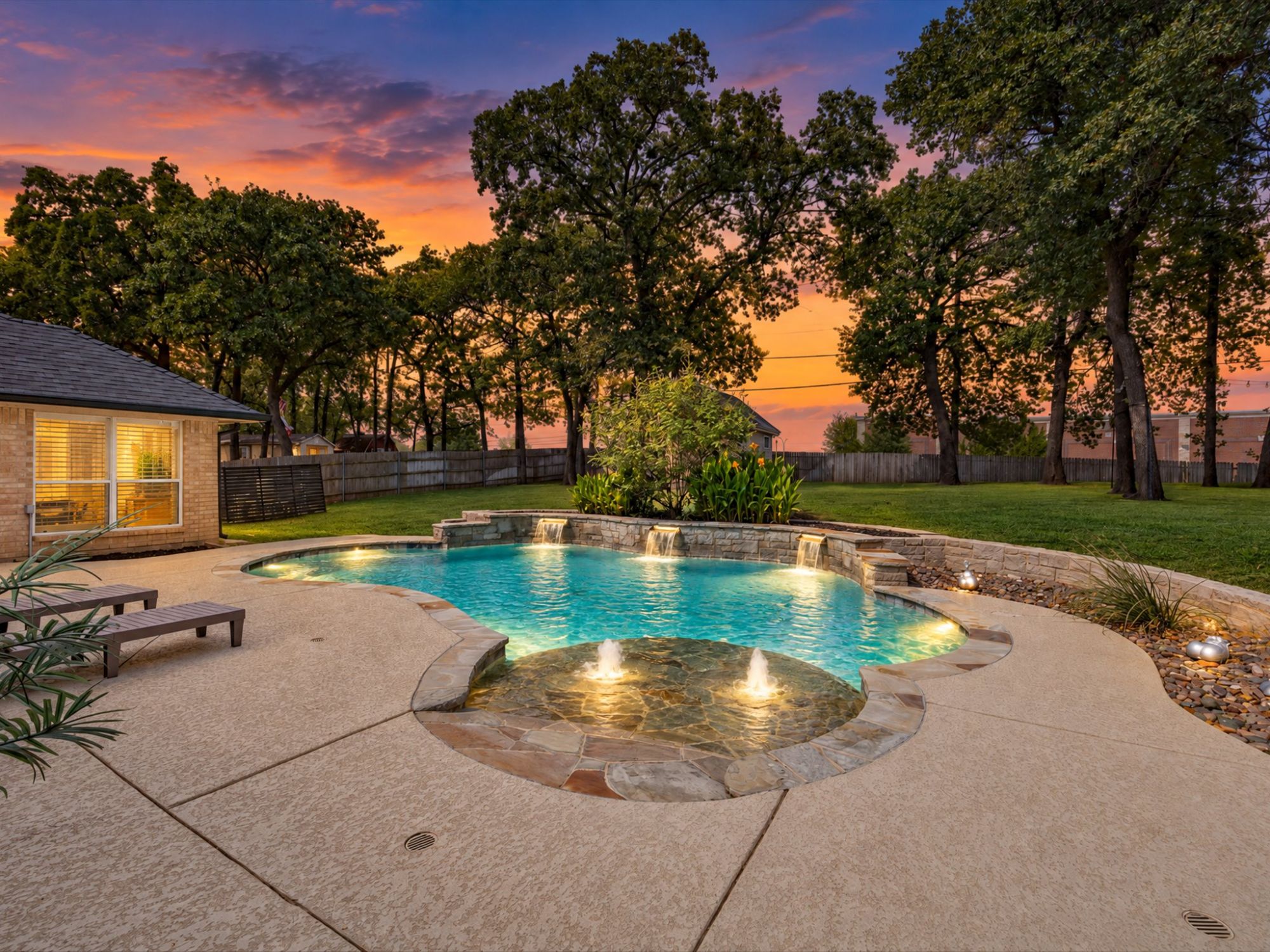 5024 Pointclear Court