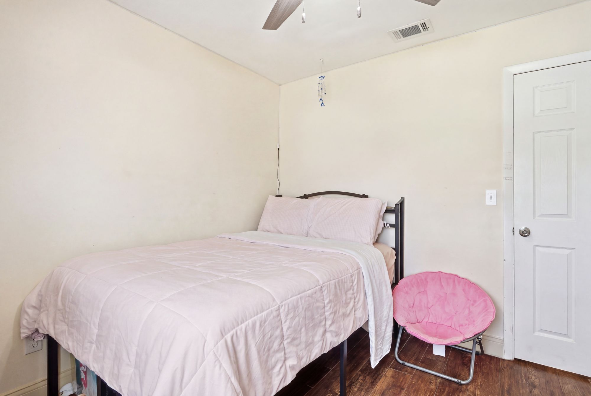 1646 Hastings Drive