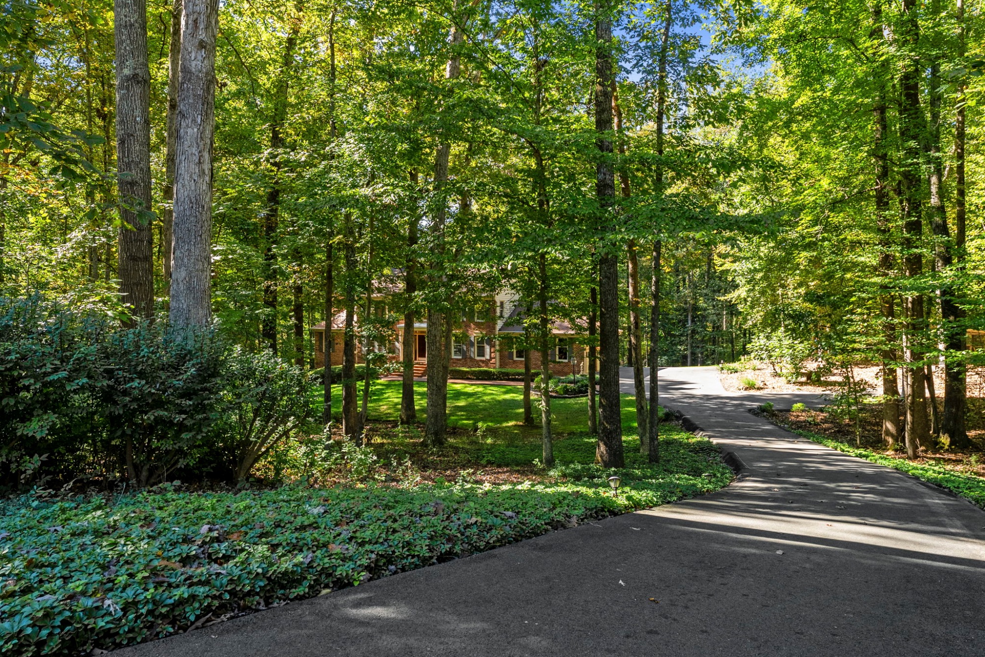 10600 Brentwood Drive
