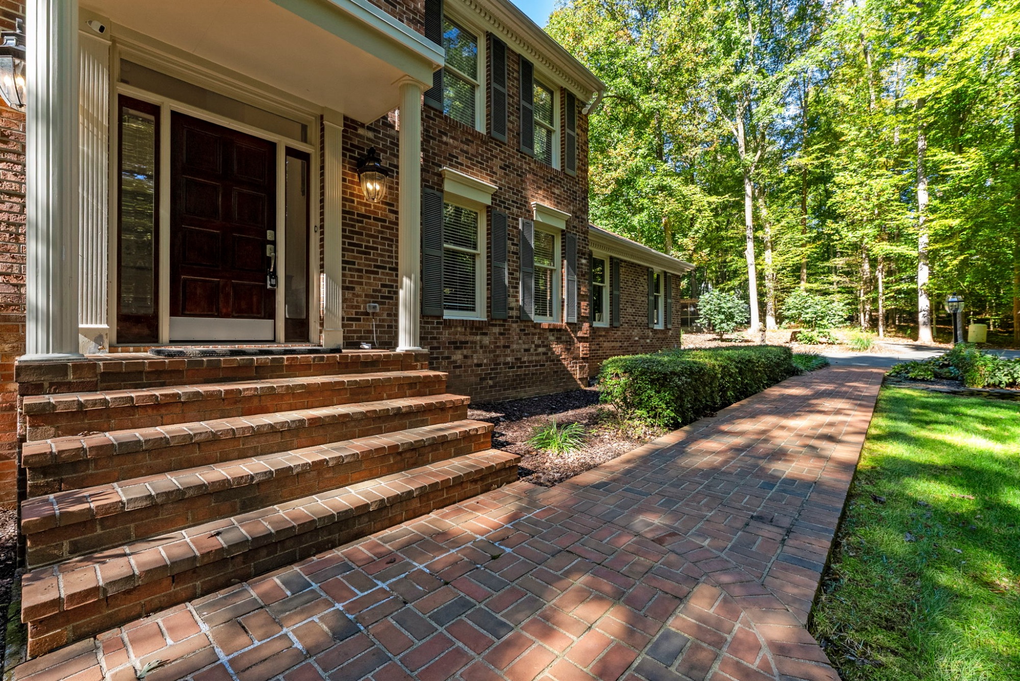 10600 Brentwood Drive