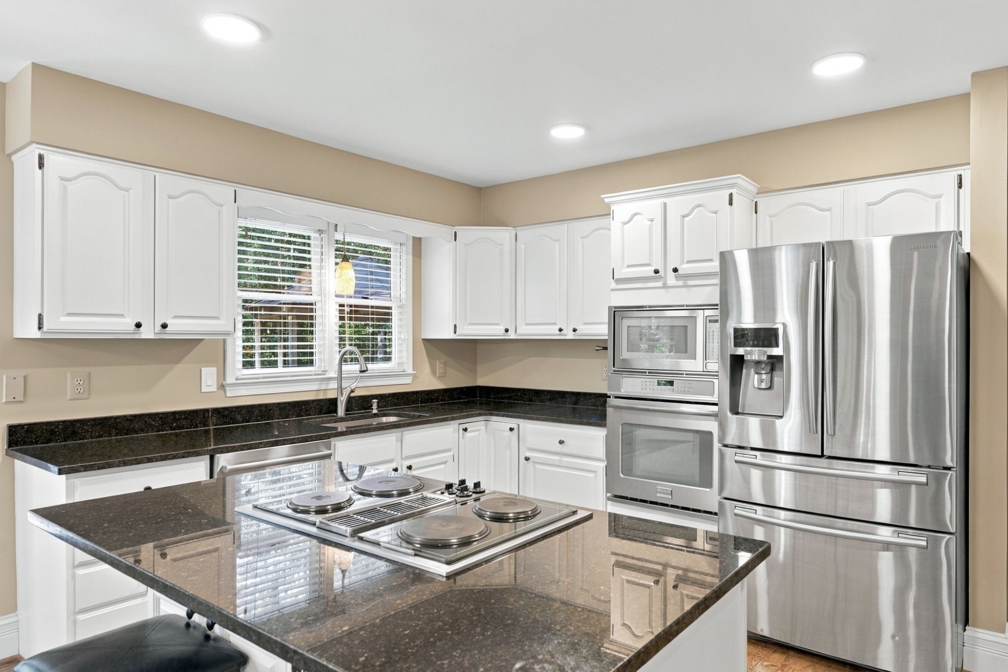 10600 Brentwood Drive