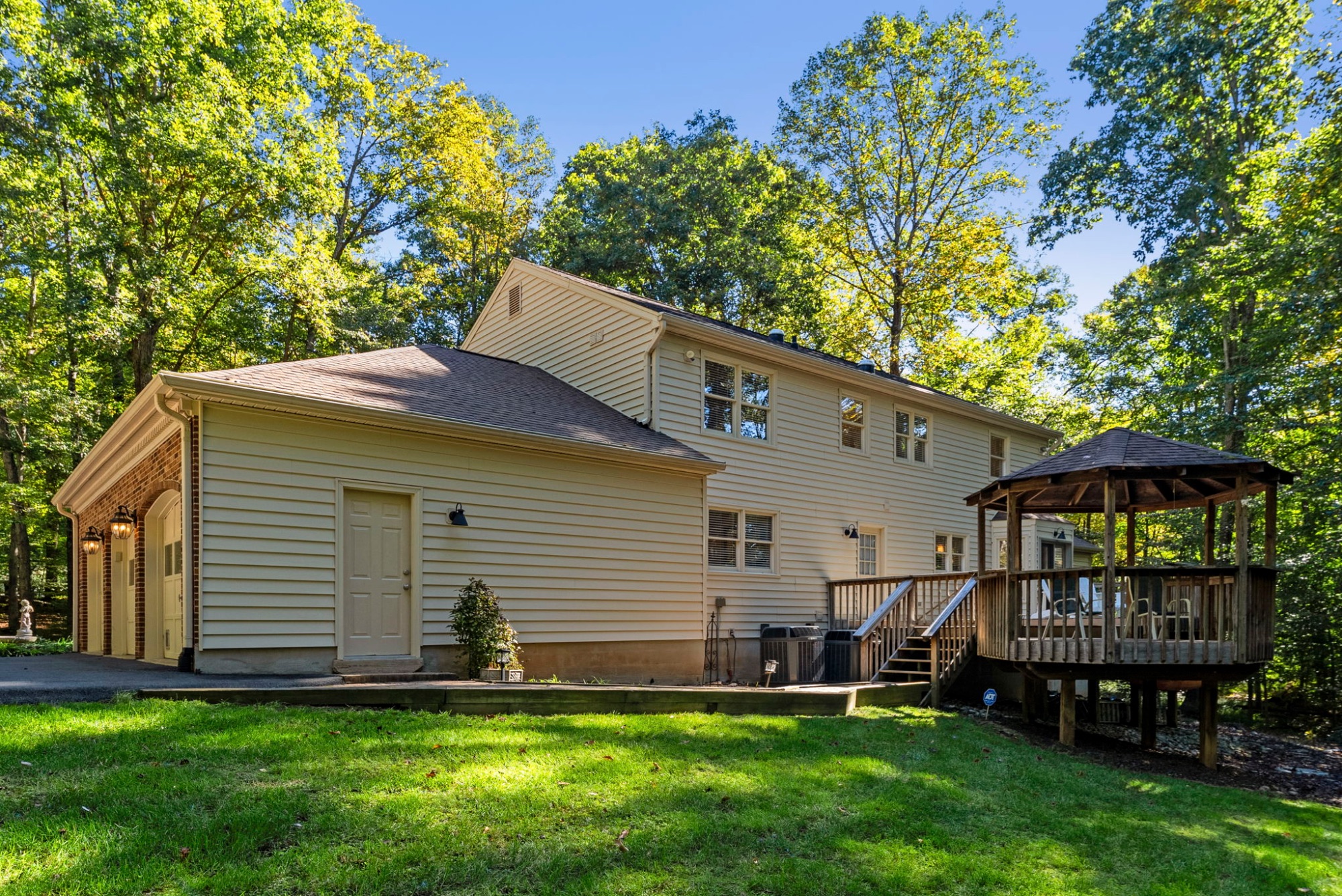 10600 Brentwood Drive