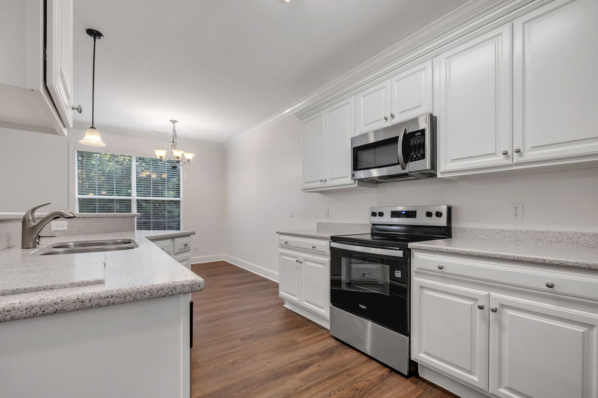 1123 Washington Court