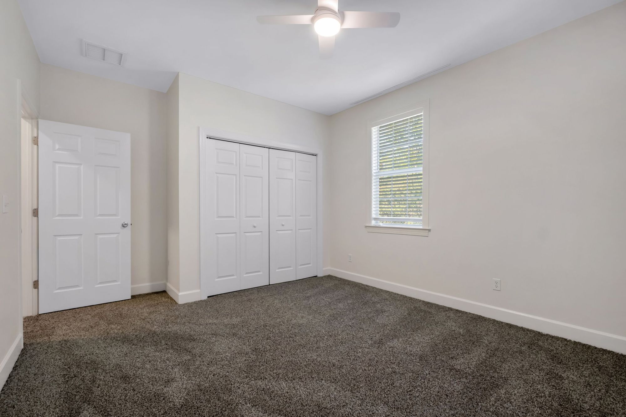 1123 Washington Court