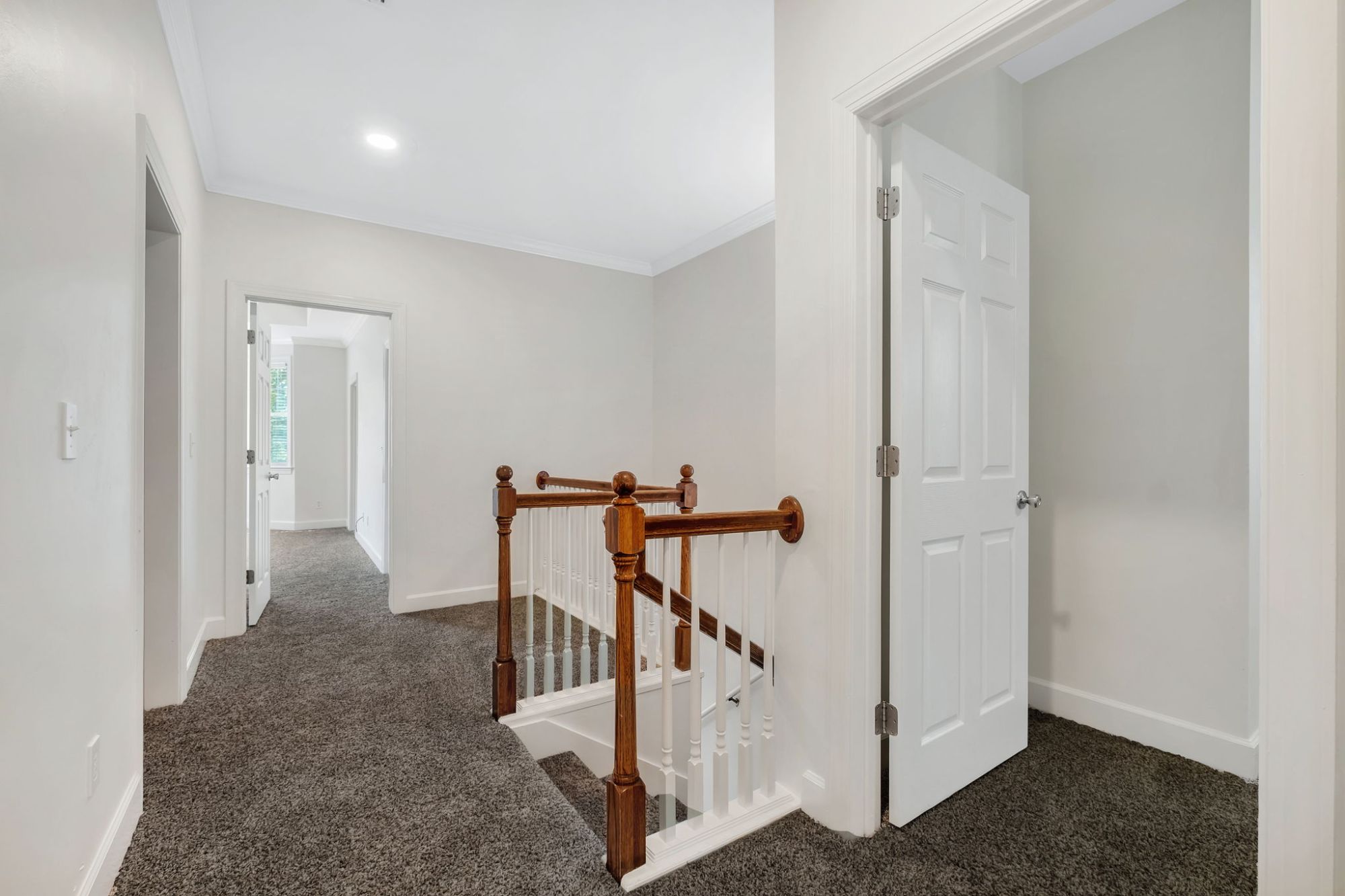 1123 Washington Court