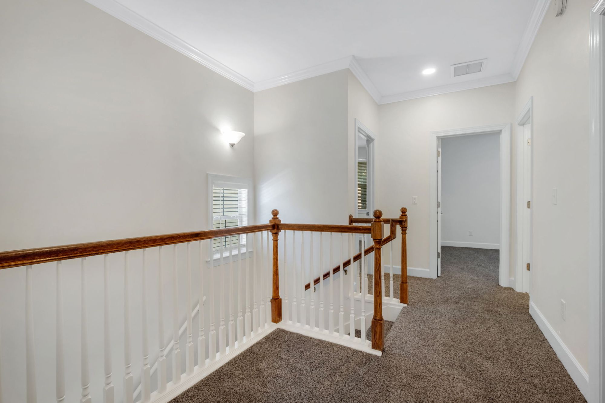 1123 Washington Court