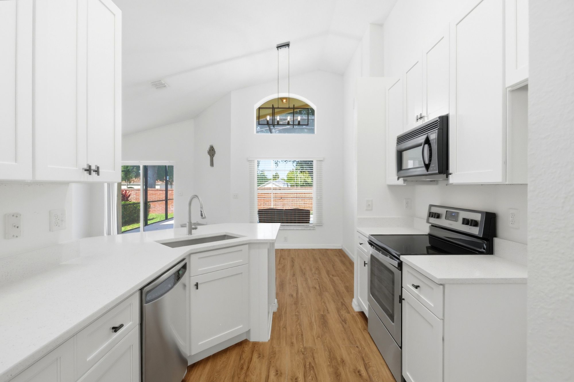 1500 Casterton Circle