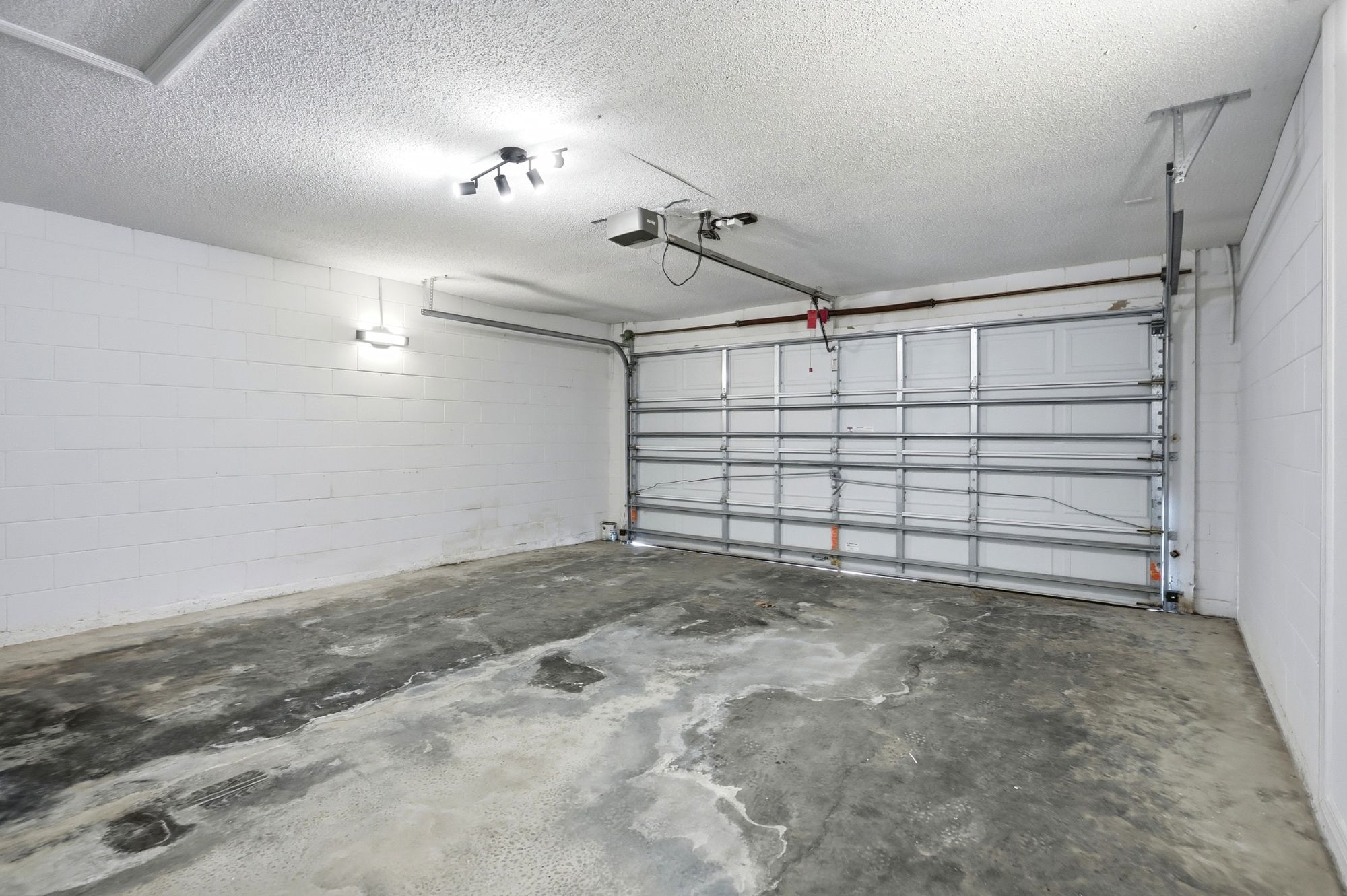 1500 Casterton Circle