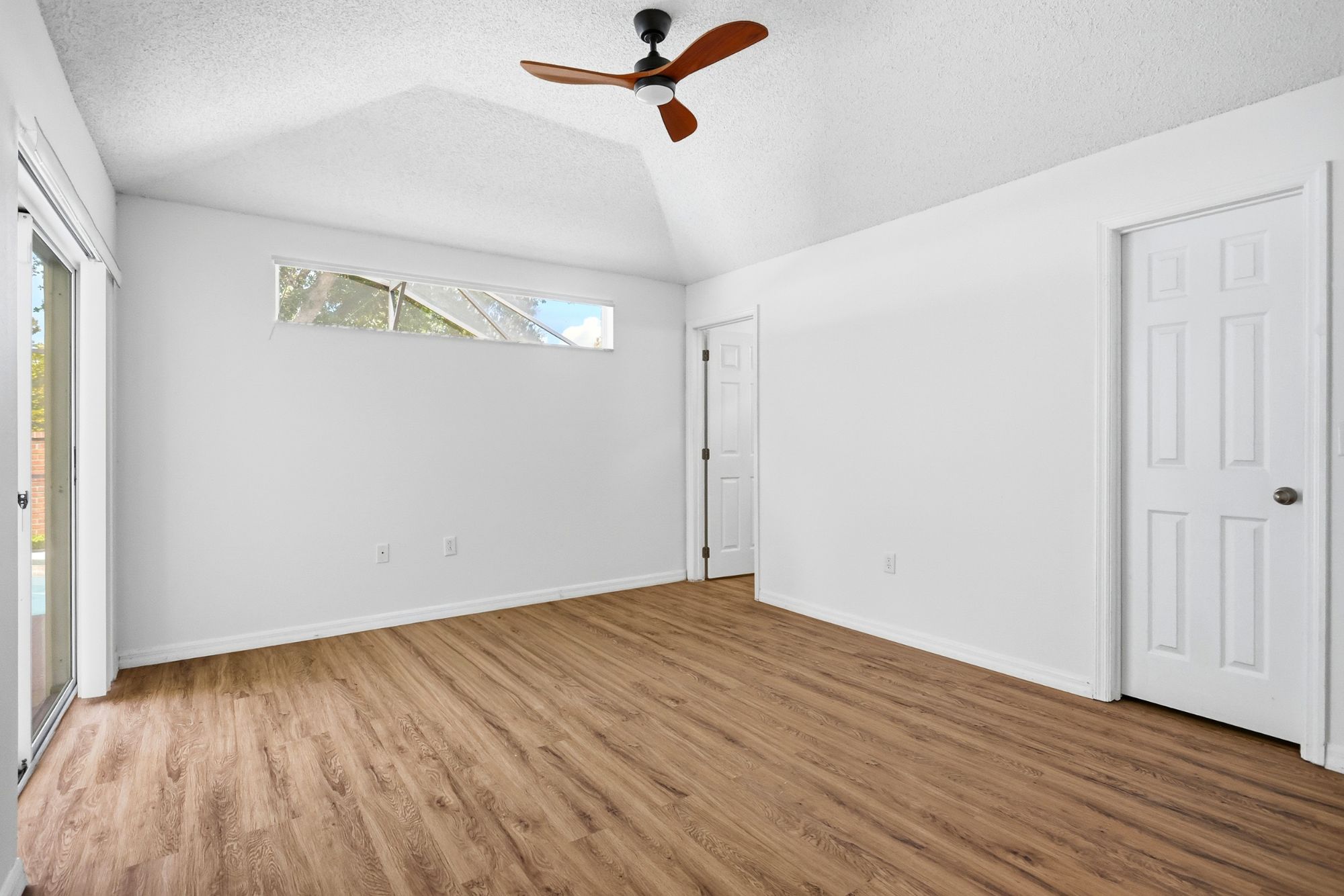 1500 Casterton Circle
