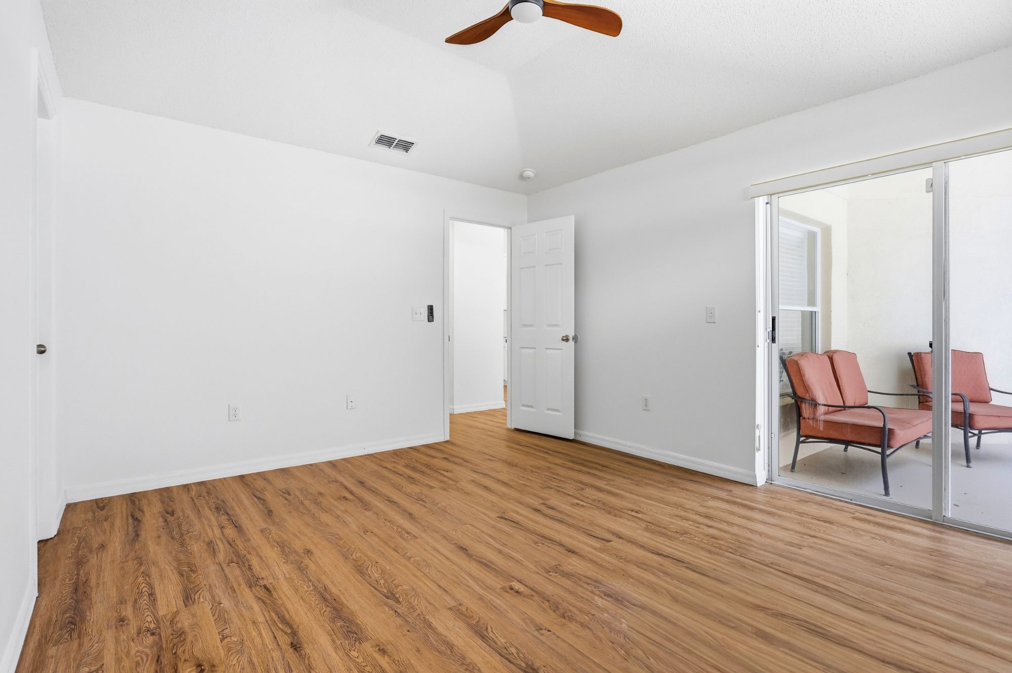 1500 Casterton Circle