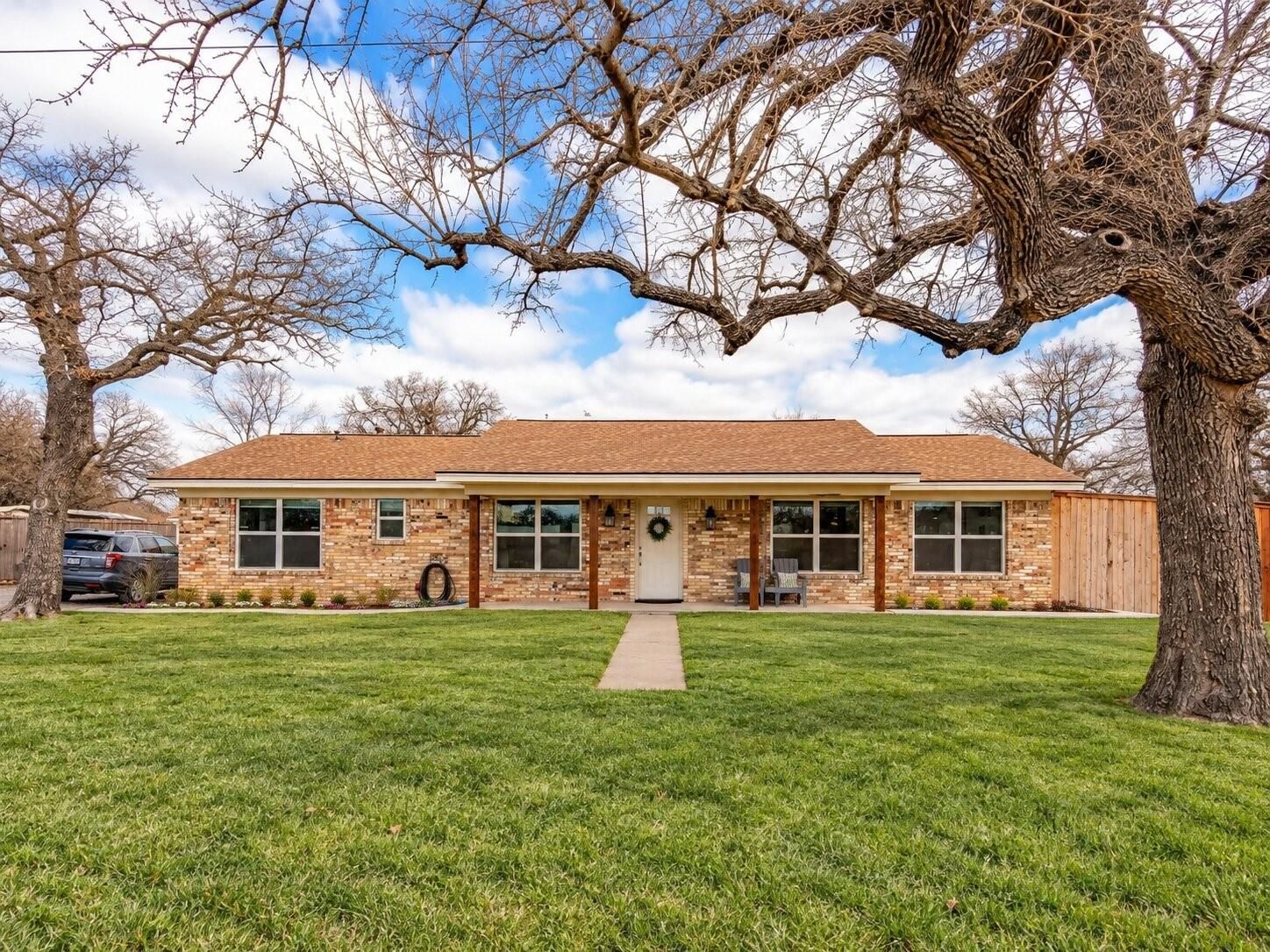 106 Joyce Lane