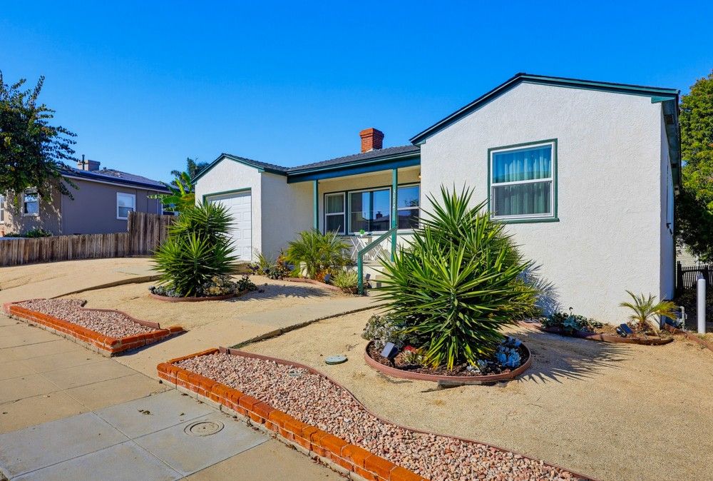 3112 N. Evergreen Street