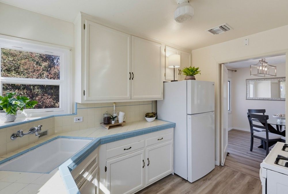 3112 N. Evergreen Street