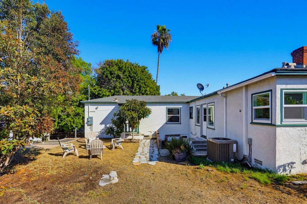 3112 N. Evergreen Street