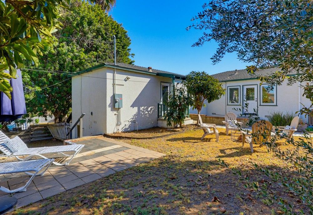 3112 N. Evergreen Street