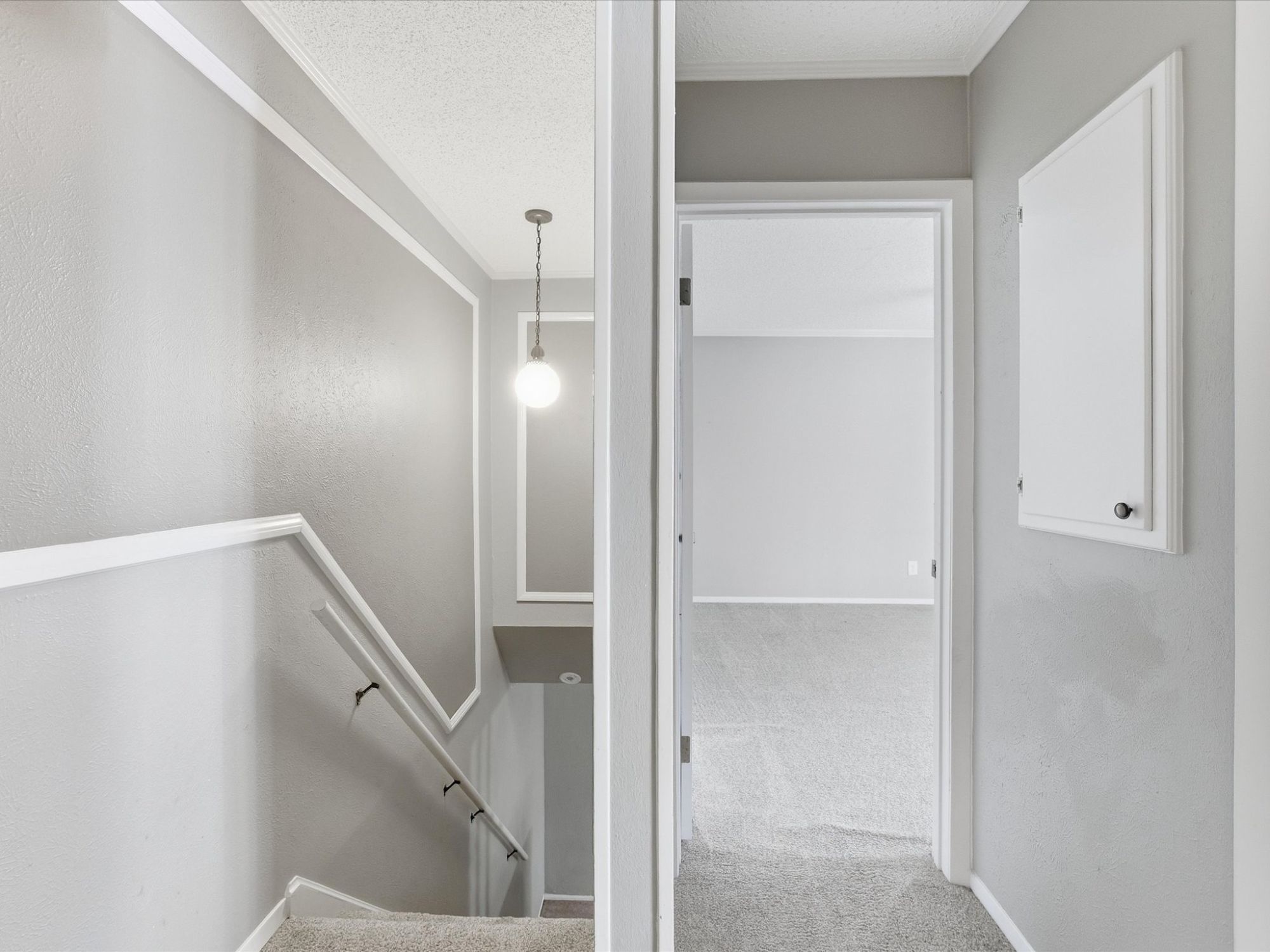 404 Hollyhill Lane #404