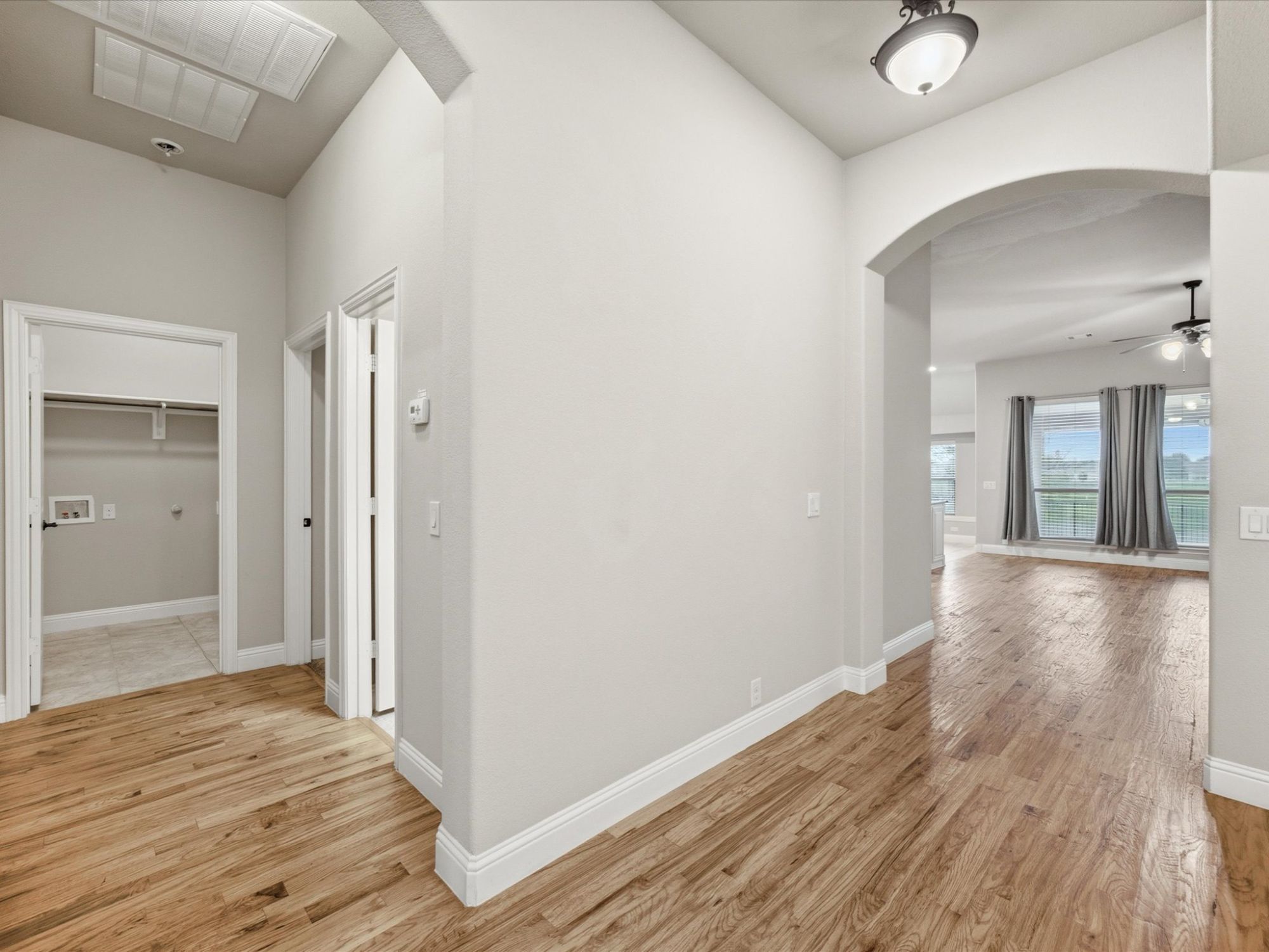 909 Longhorn Drive