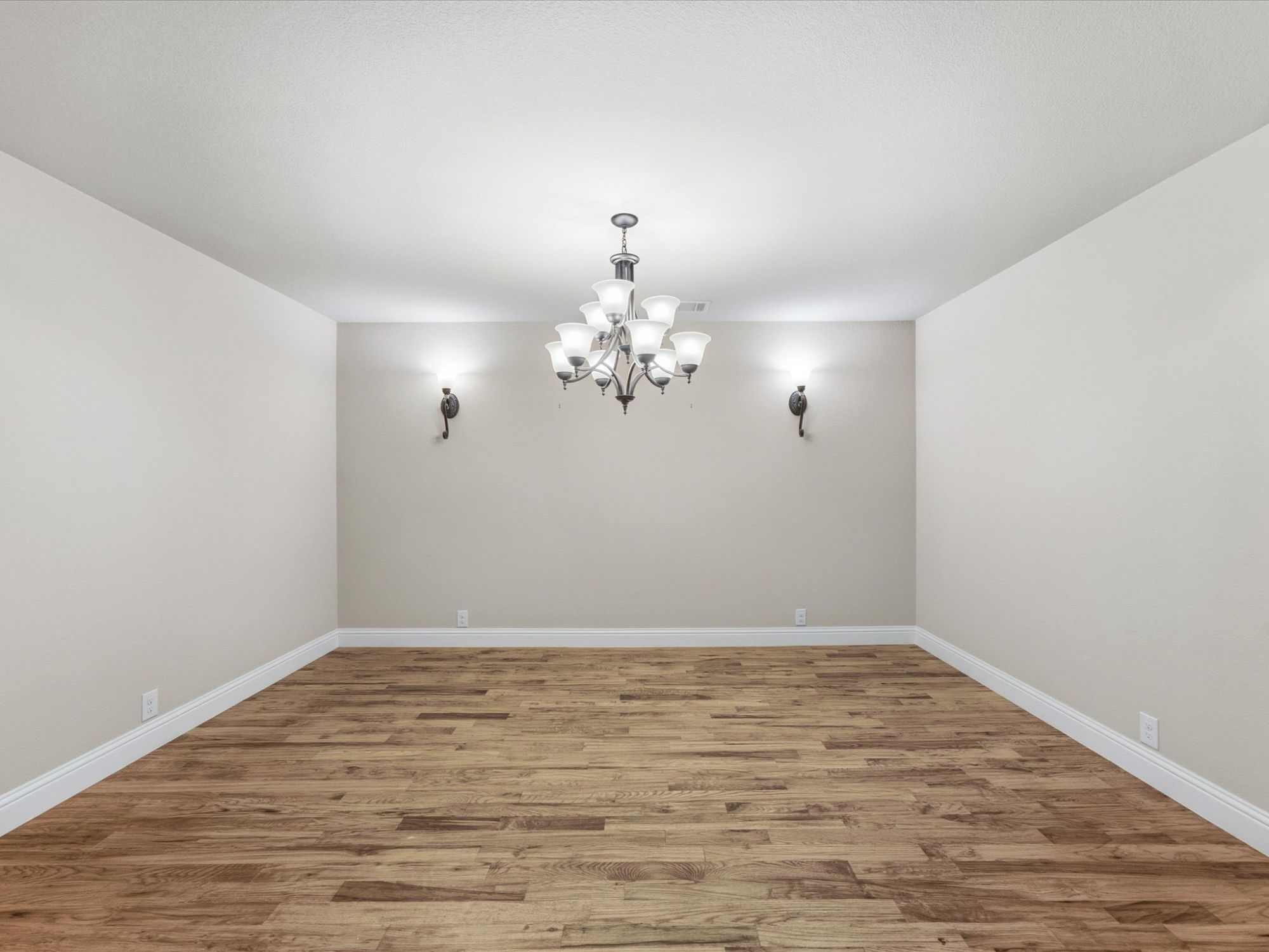 909 Longhorn Drive