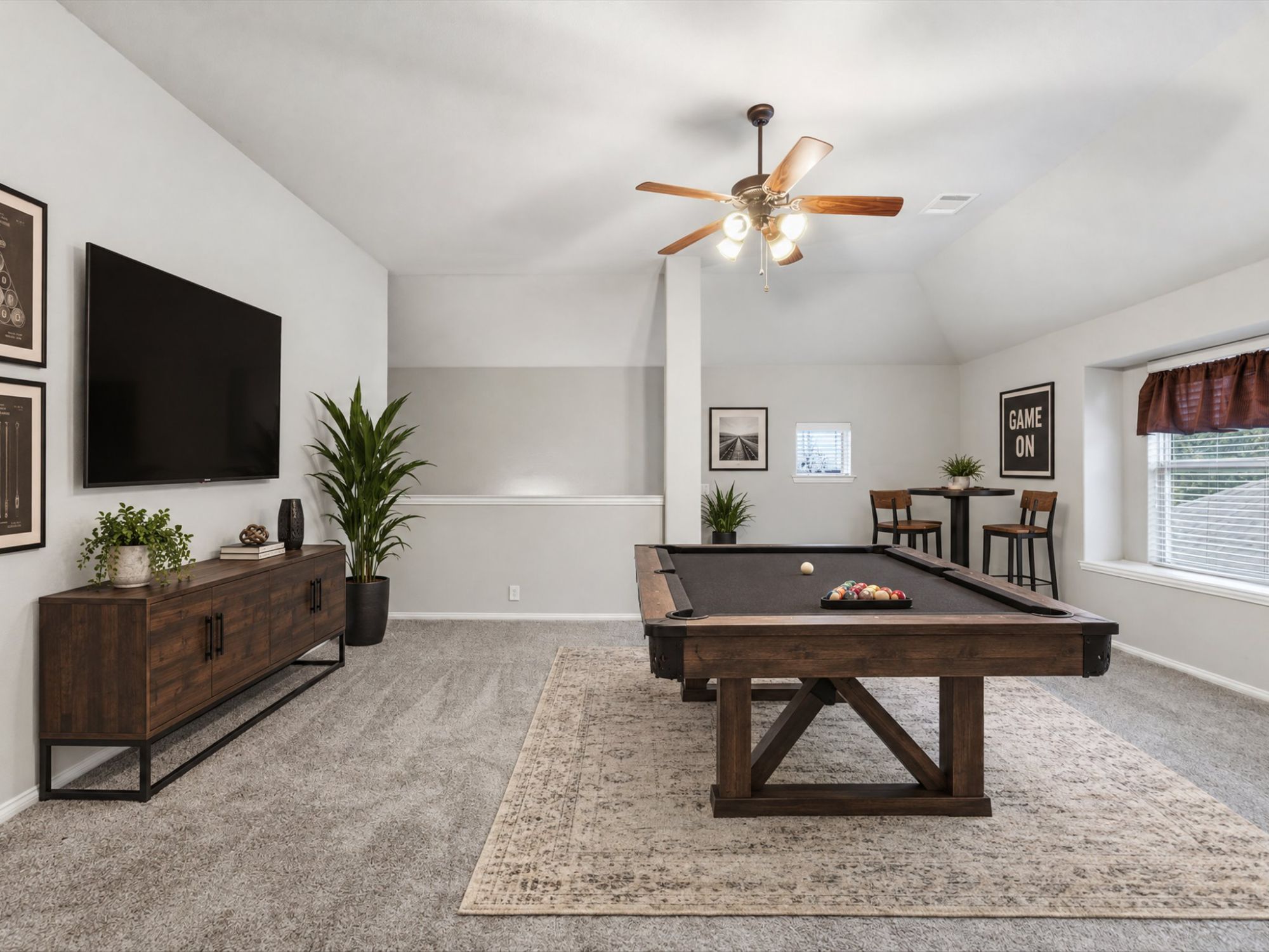 909 Longhorn Drive