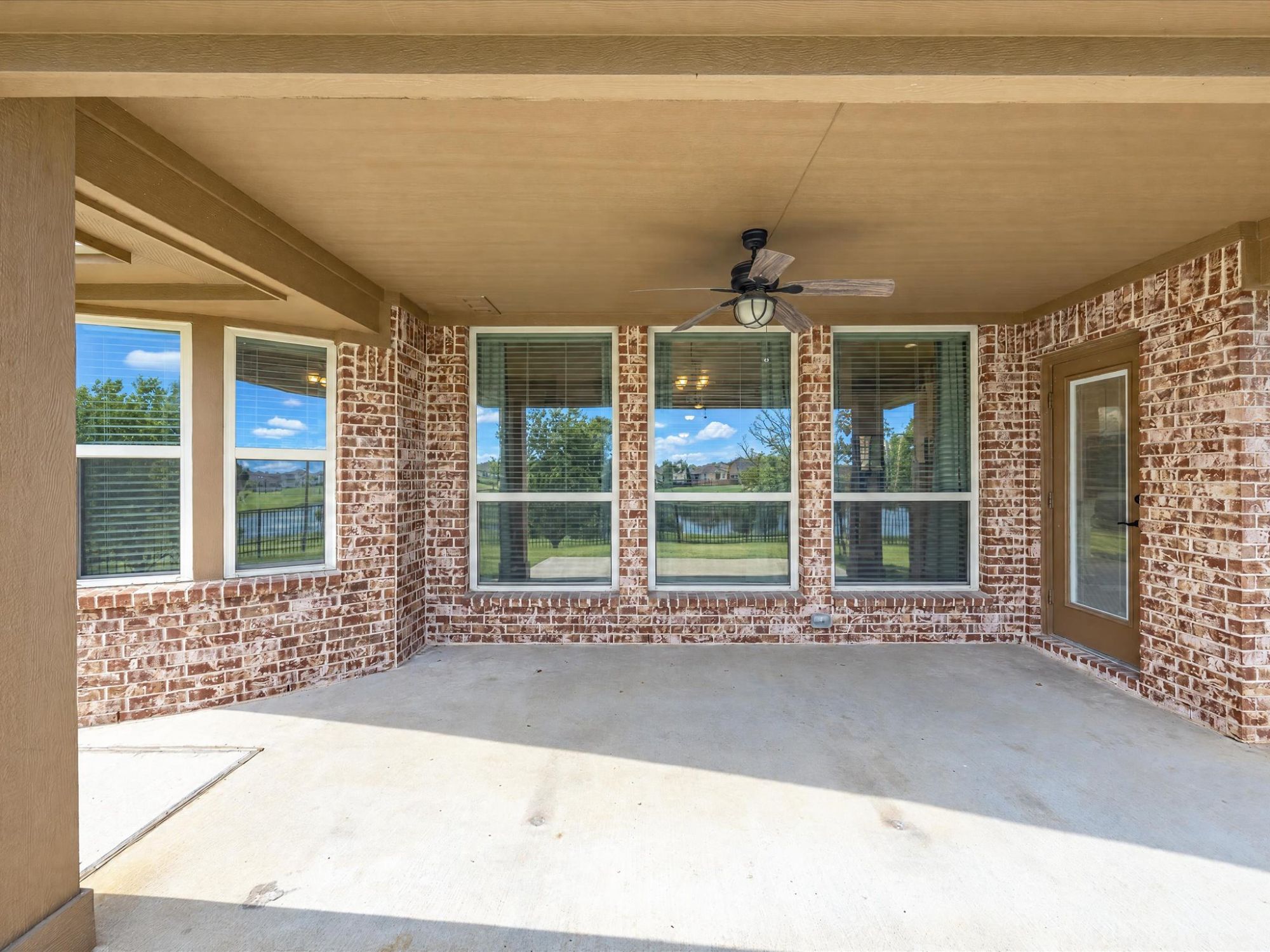 909 Longhorn Drive