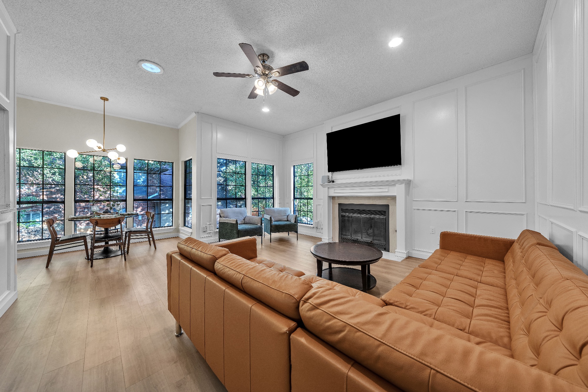 4404 Rainforest Drive