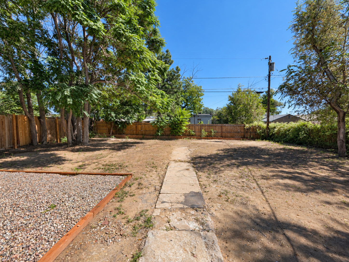 1550 Pike Ave