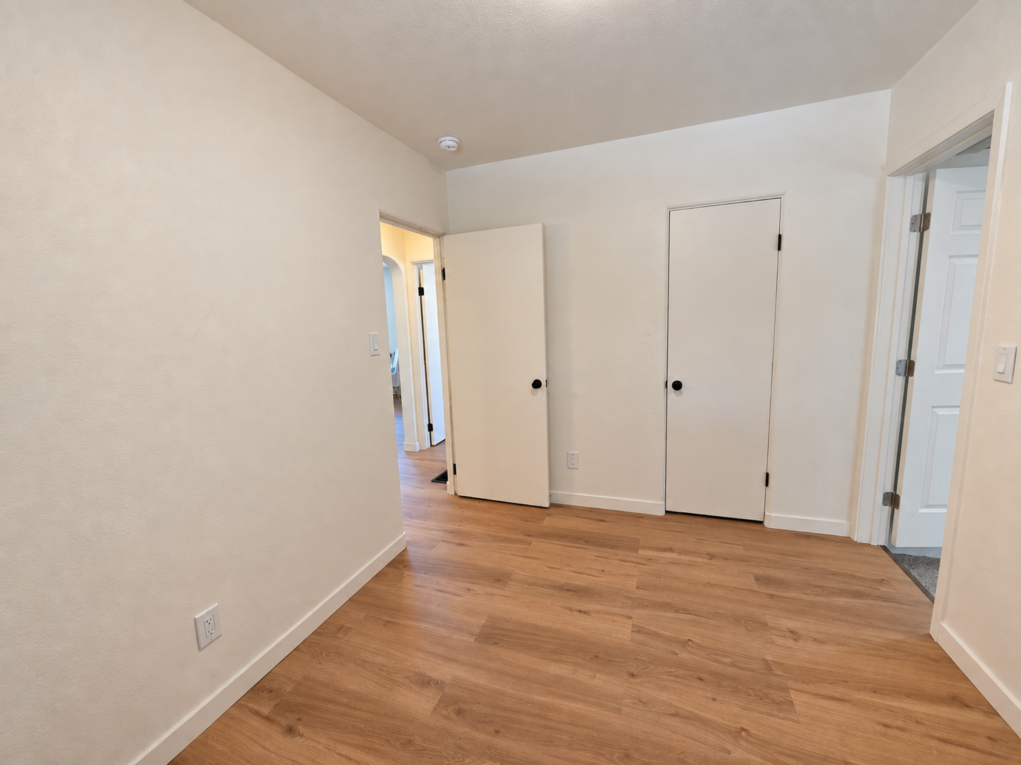 1550 Pike Ave