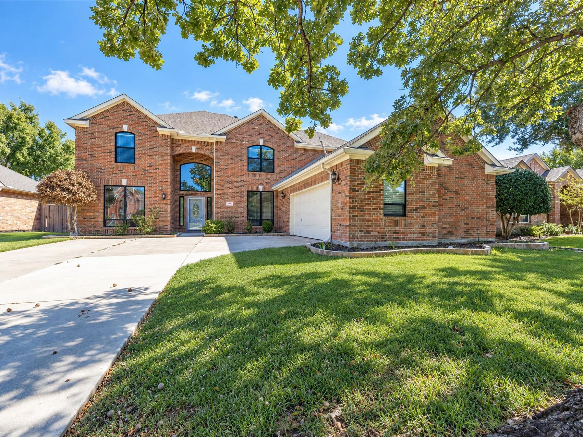 6000 Briaridge Lane