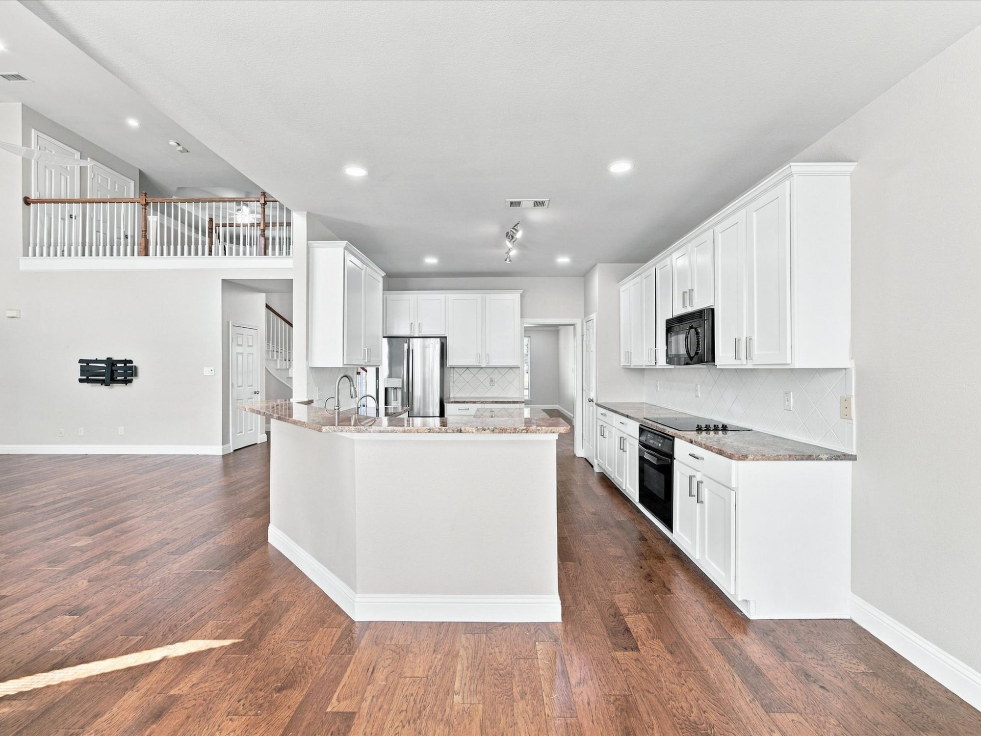 6000 Briaridge Lane