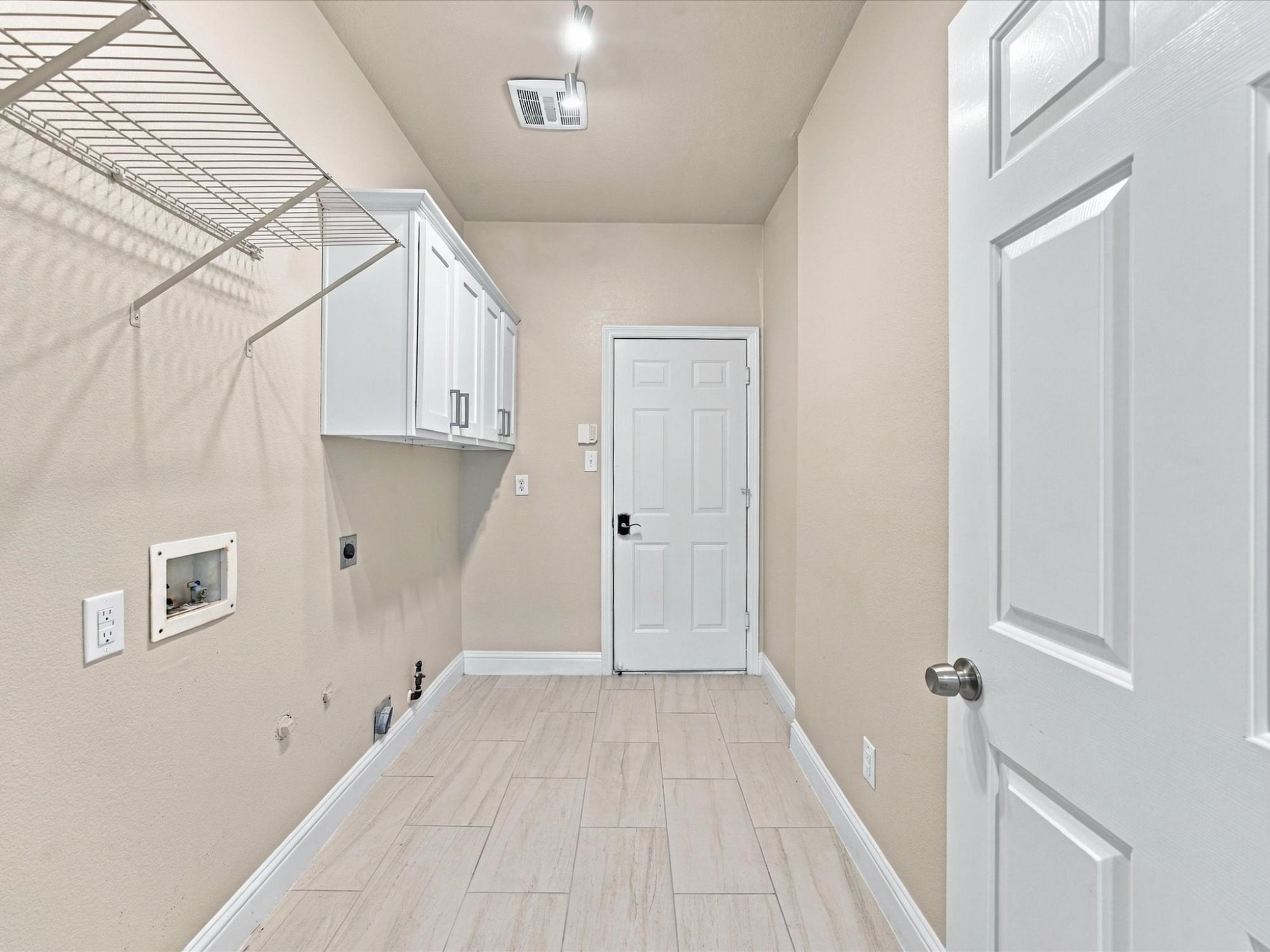 6000 Briaridge Lane