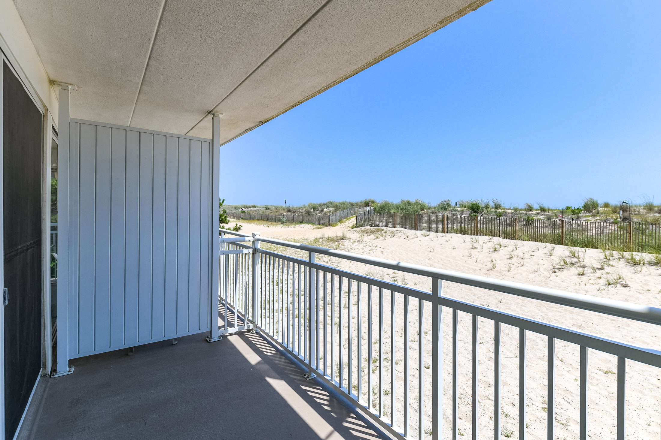 5101 Atlantic Ave #105