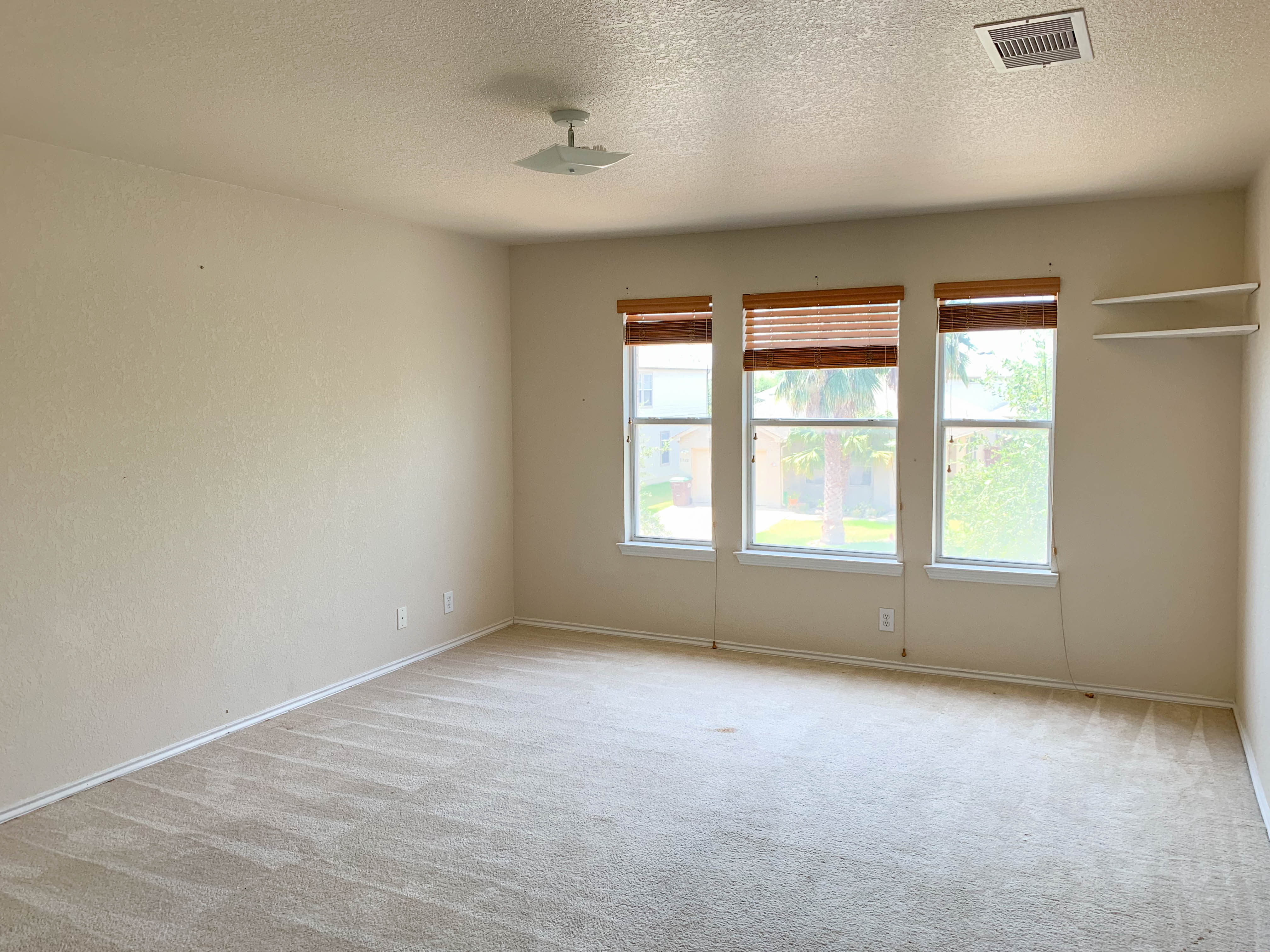 11023 Barclay Point