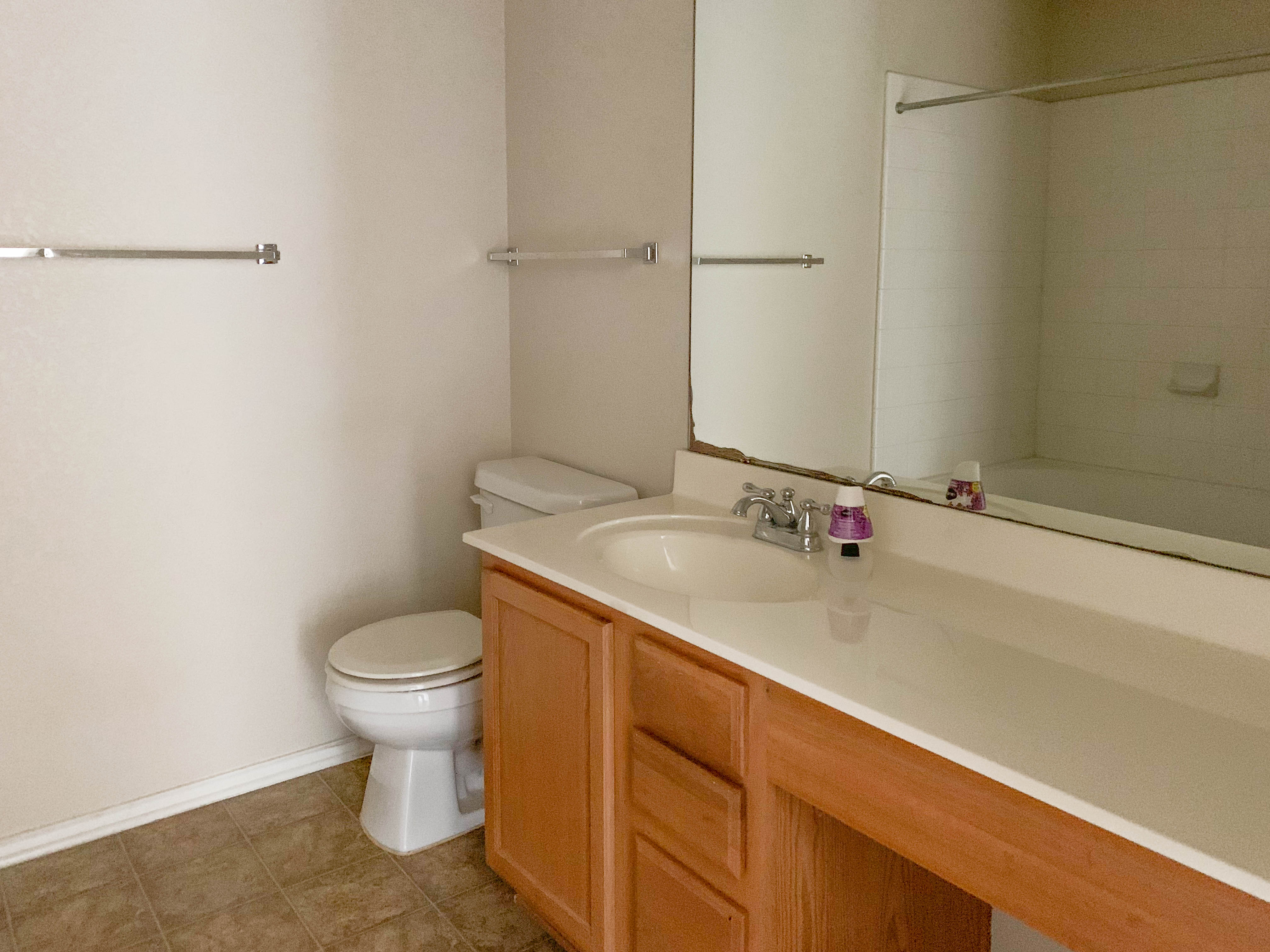 11023 Barclay Point