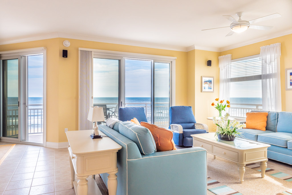 2 48th St #306