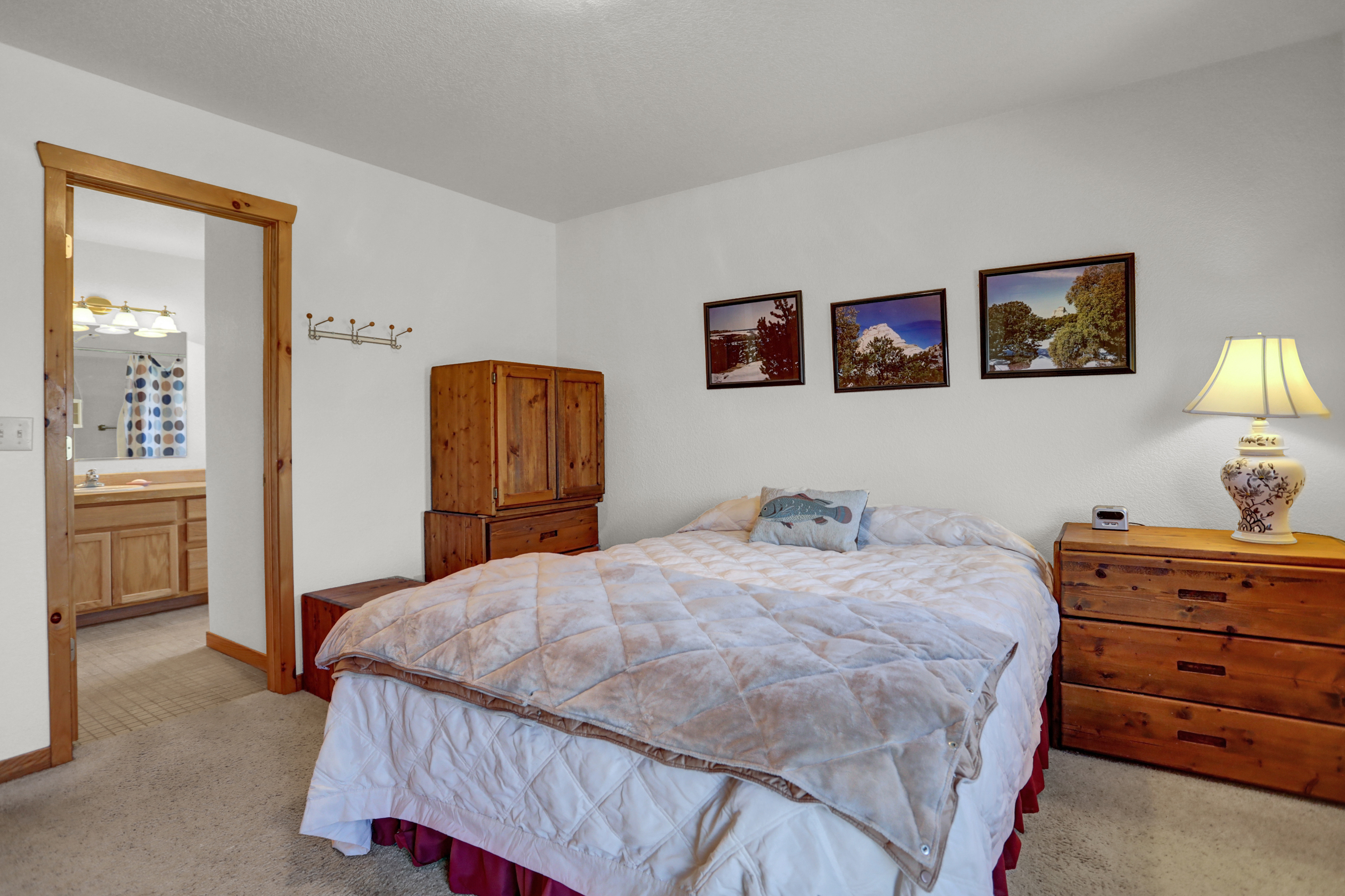 609 E Sumner Ave