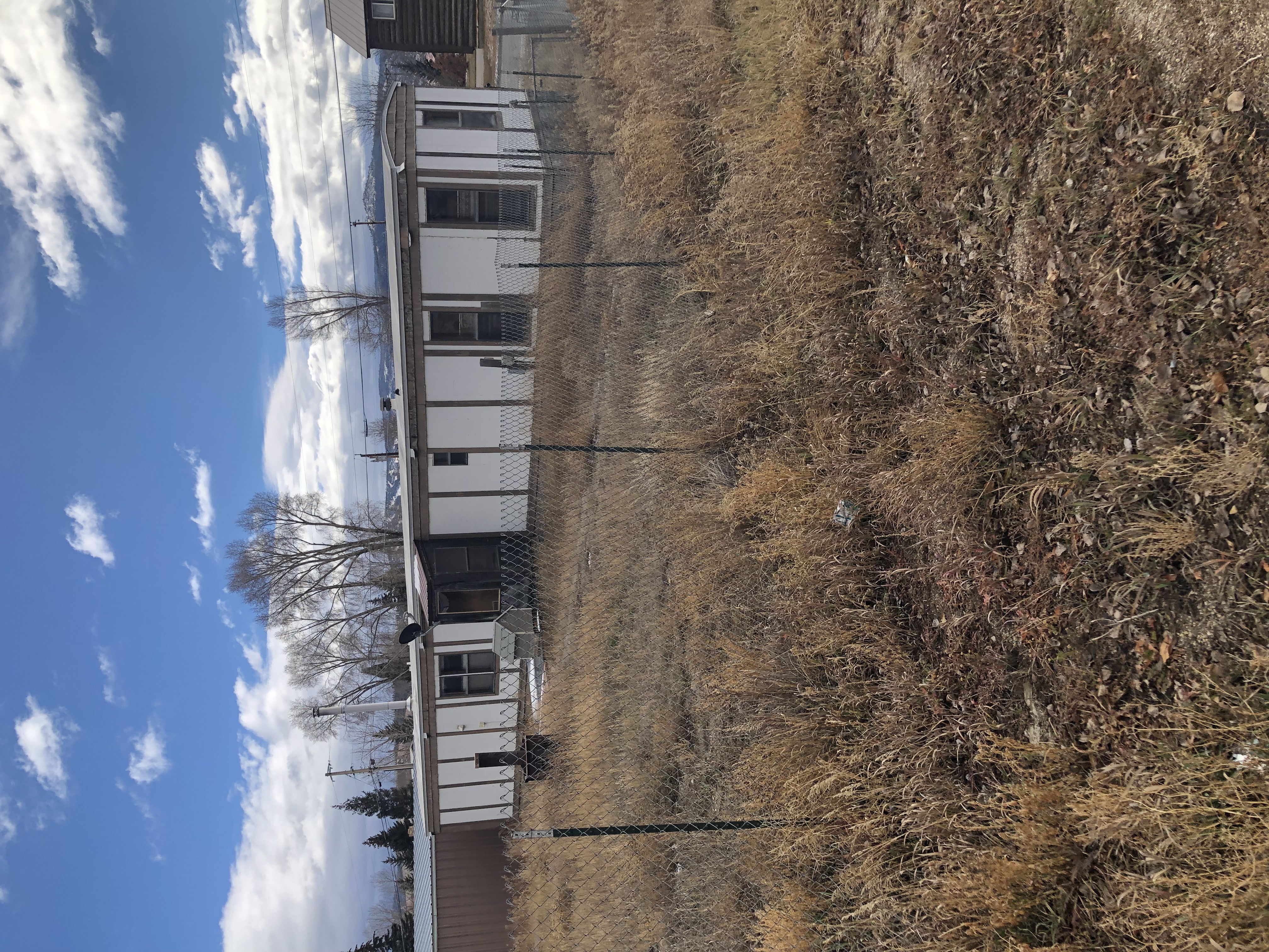 215 Diamond Ave