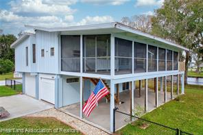 3819 Oakview Drive