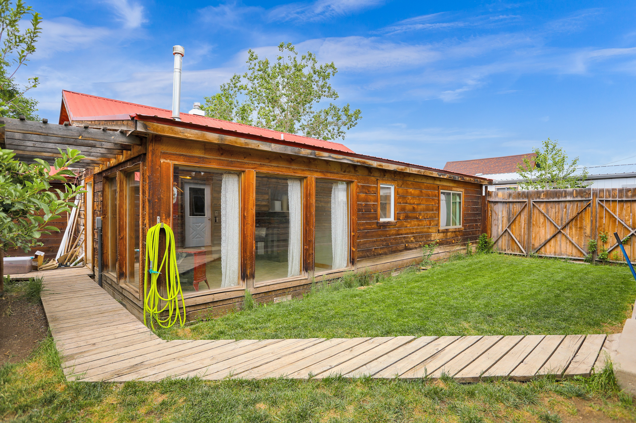  312 S 5TH Street