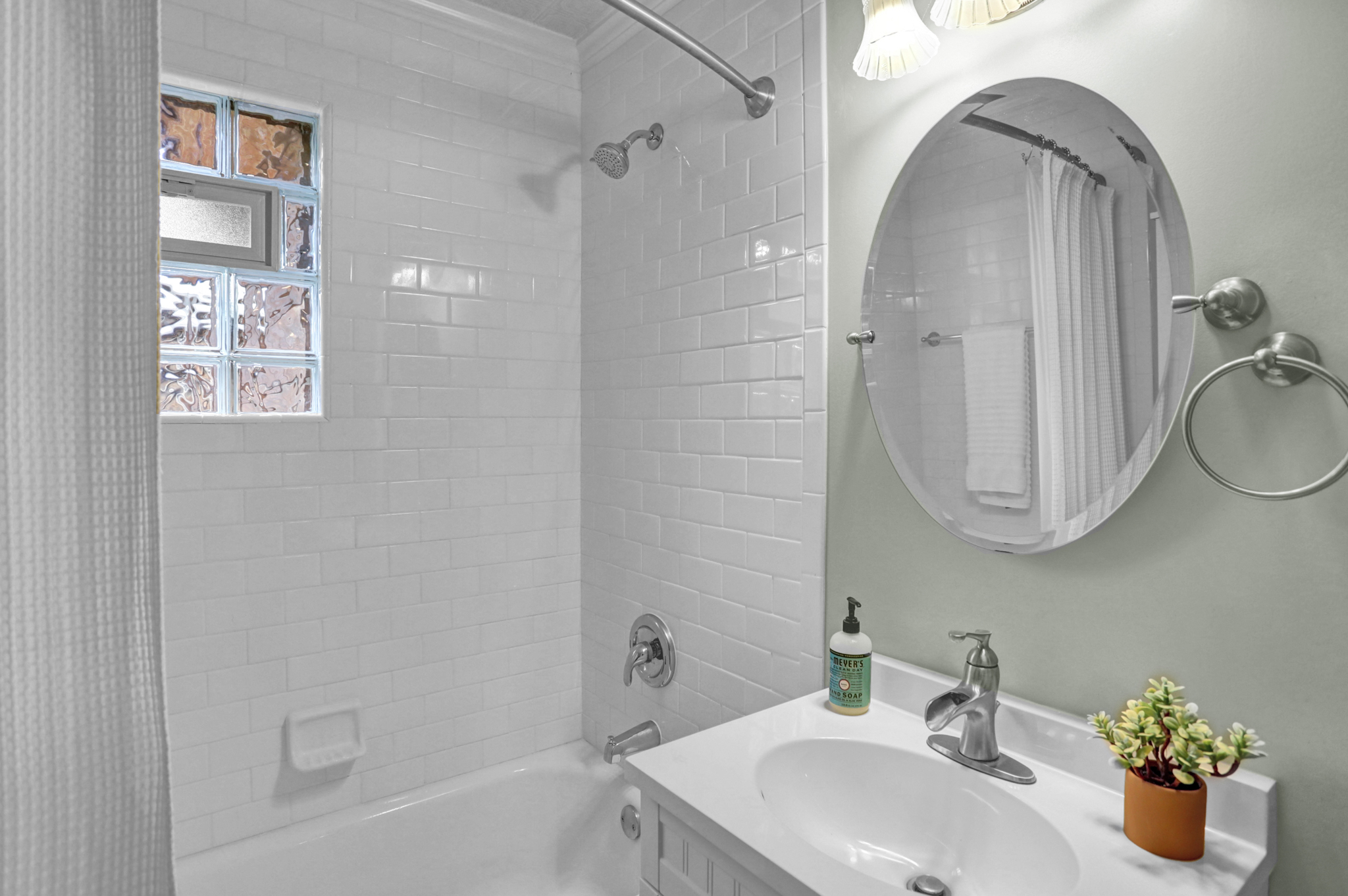  312 S 5TH Street