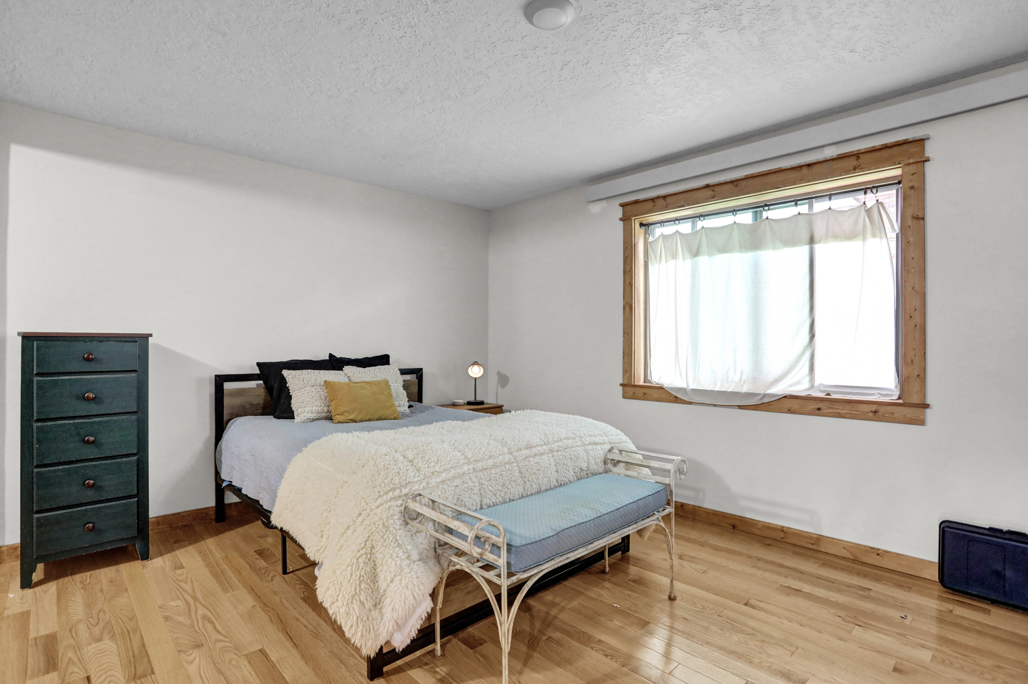  312 S 5TH Street