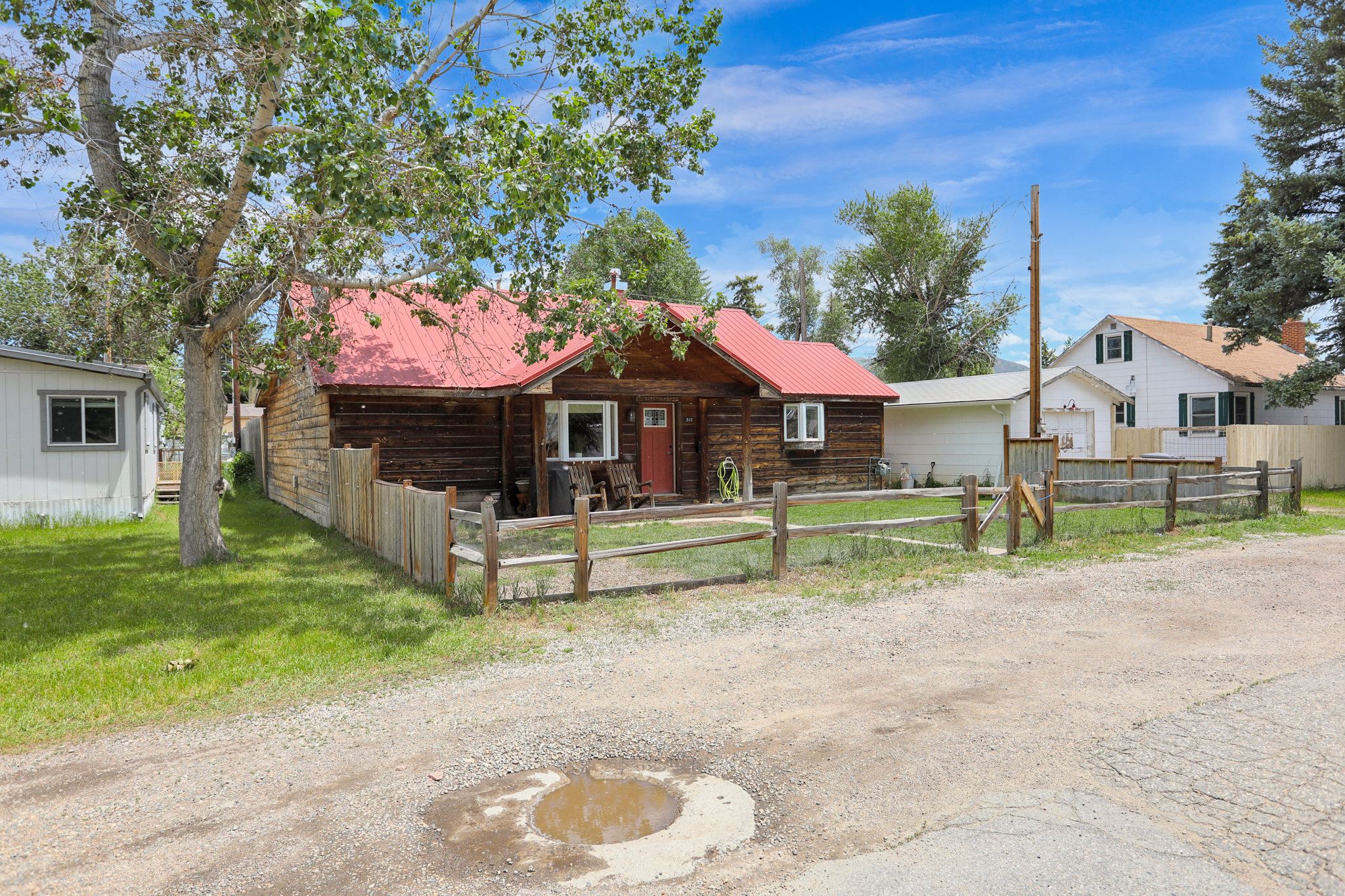  312 S 5TH Street